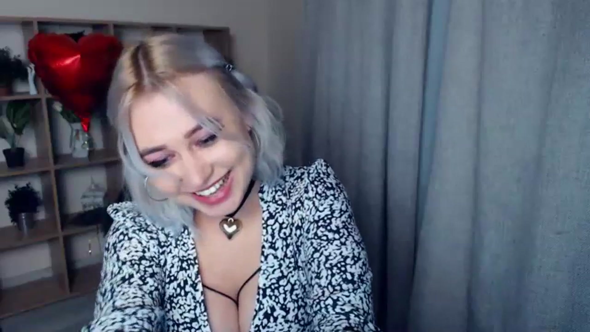 Gallery image thumbnail from Kukla_kolduna's myfreecams stream on, 02/14/2024, 19:13 image 9 of 20
