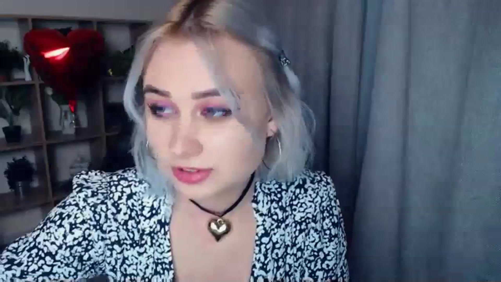 Gallery image thumbnail from Kukla_kolduna's myfreecams stream on, 02/14/2024, 19:13 image 8 of 20