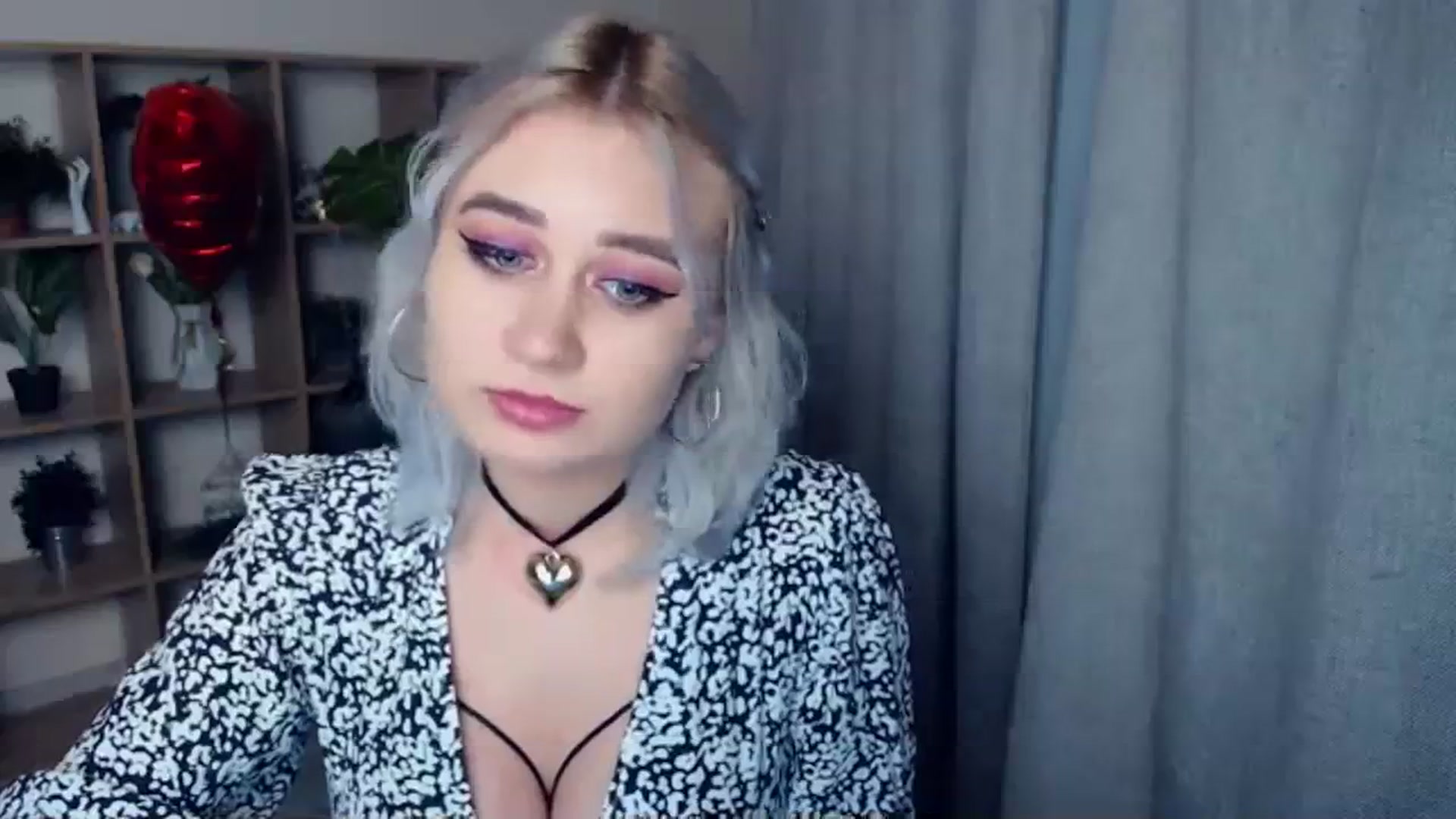 Gallery image thumbnail from Kukla_kolduna's myfreecams stream on, 02/14/2024, 19:13 image 2 of 20