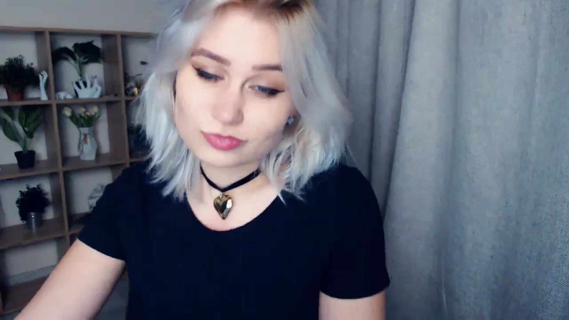 Gallery image thumbnail from Kukla_kolduna's myfreecams stream on, 02/15/2024, 16:50 image 16 of 20