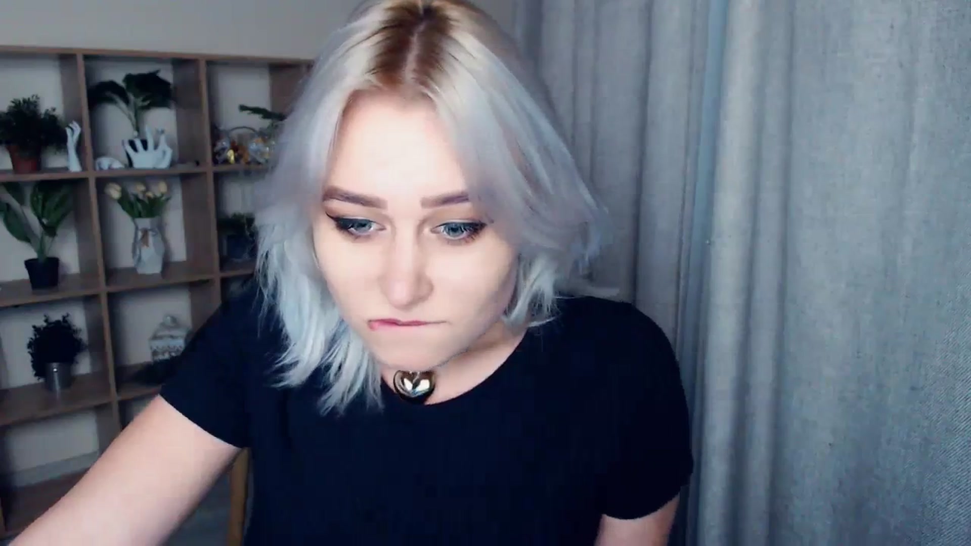 Gallery image thumbnail from Kukla_kolduna's myfreecams stream on, 02/15/2024, 16:50 image 19 of 20