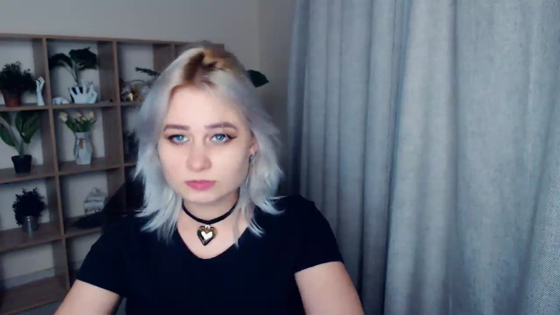 Gallery image thumbnail from Kukla_kolduna's myfreecams stream on, 02/15/2024, 19:23 image 9 of 20