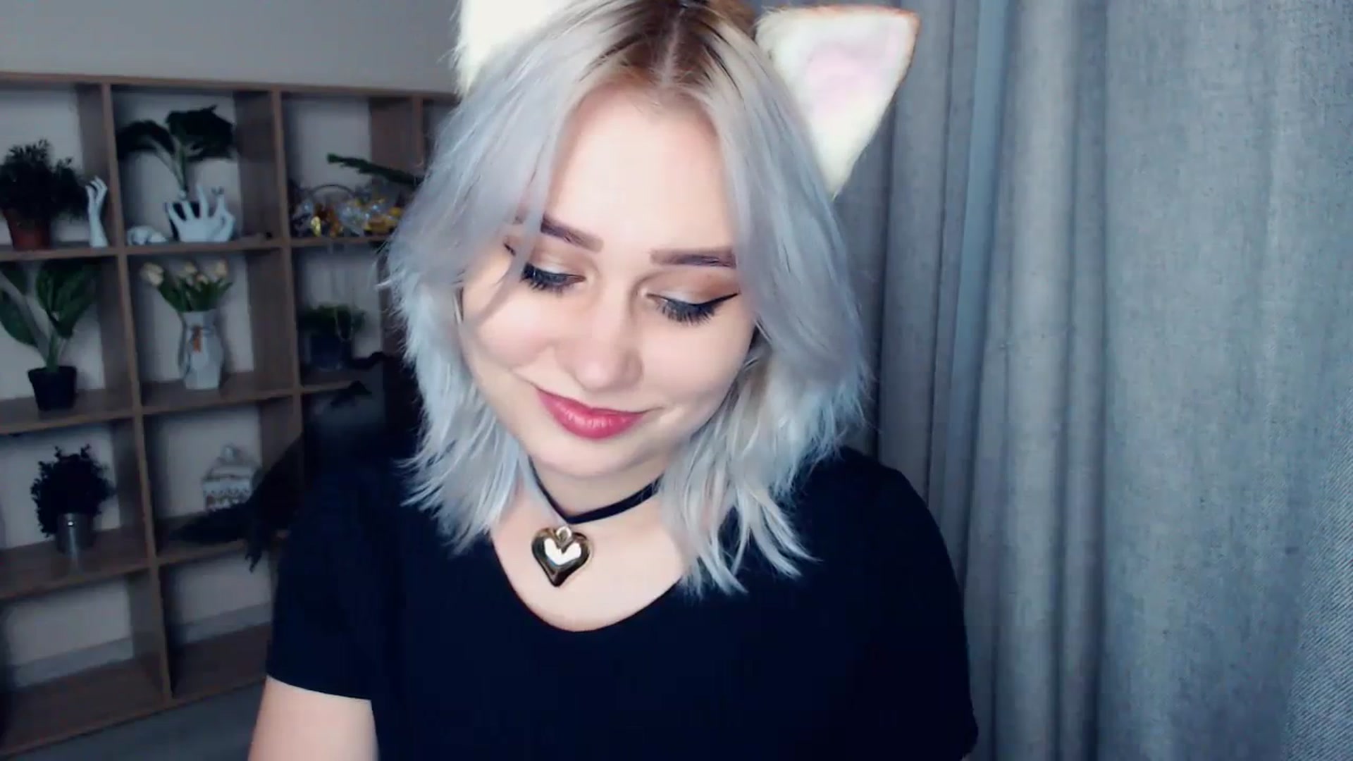 Gallery image thumbnail from Kukla_kolduna's myfreecams stream on, 02/15/2024, 19:23 image 18 of 20