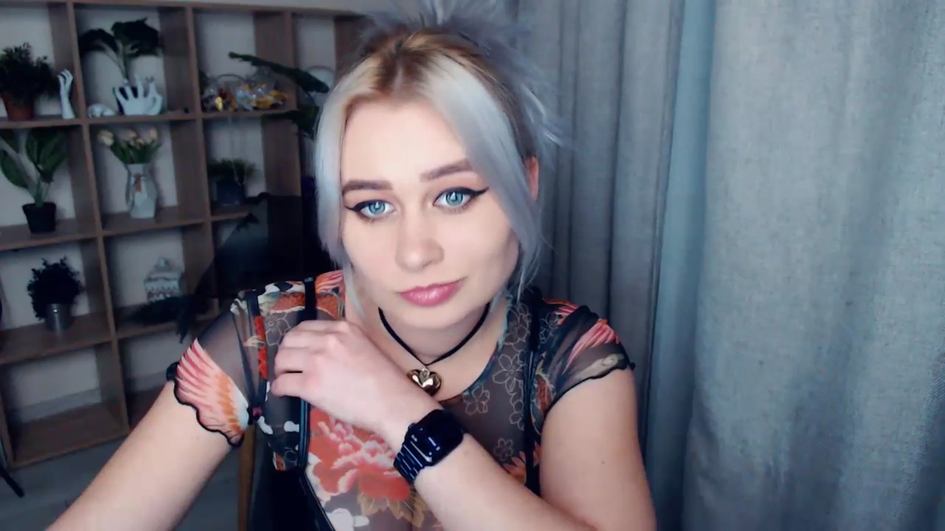 Gallery image thumbnail from Kukla_kolduna's myfreecams stream on, 02/16/2024, 17:24 image 12 of 20