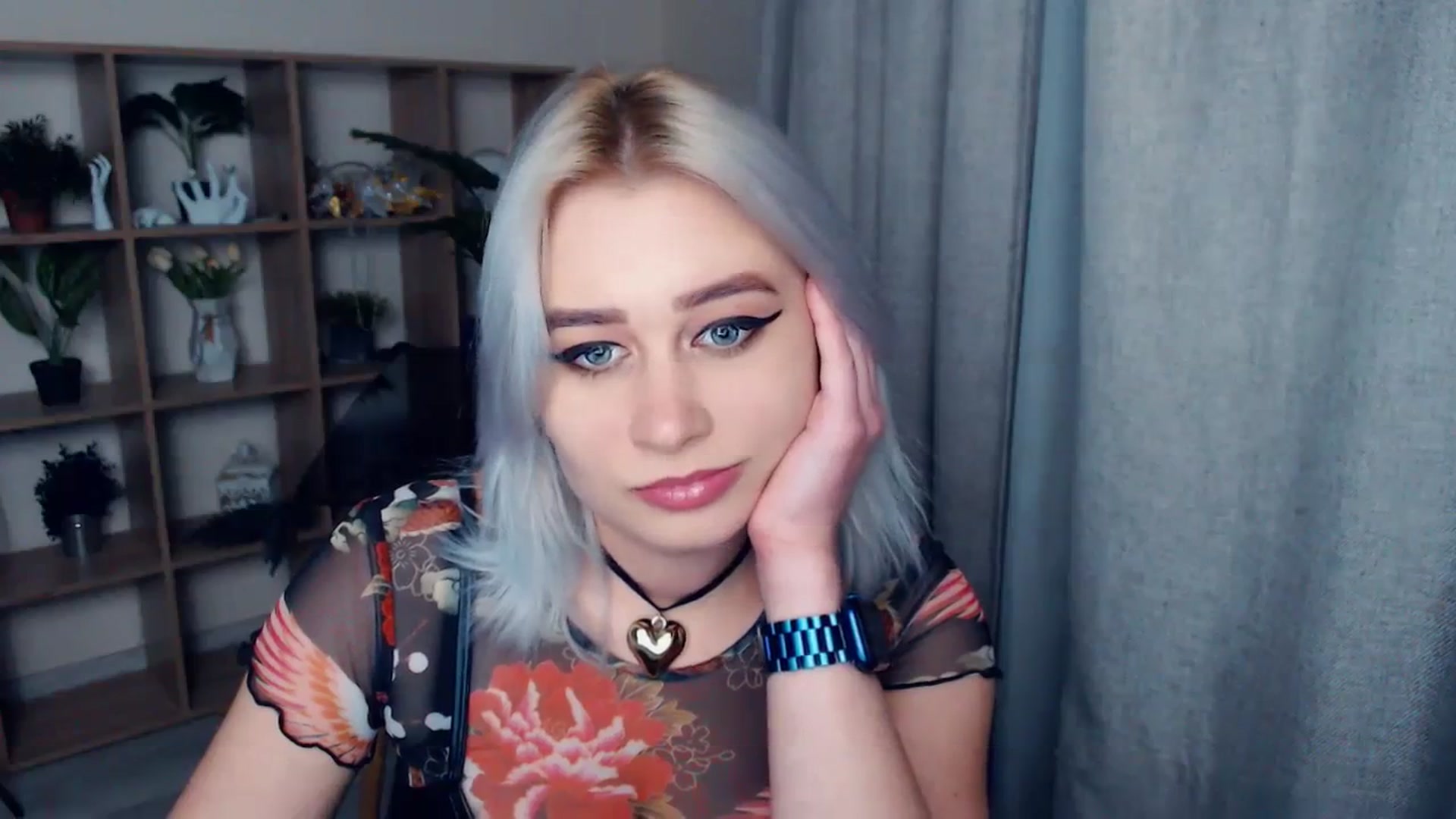 Gallery image thumbnail from Kukla_kolduna's myfreecams stream on, 02/16/2024, 17:24 image 5 of 20