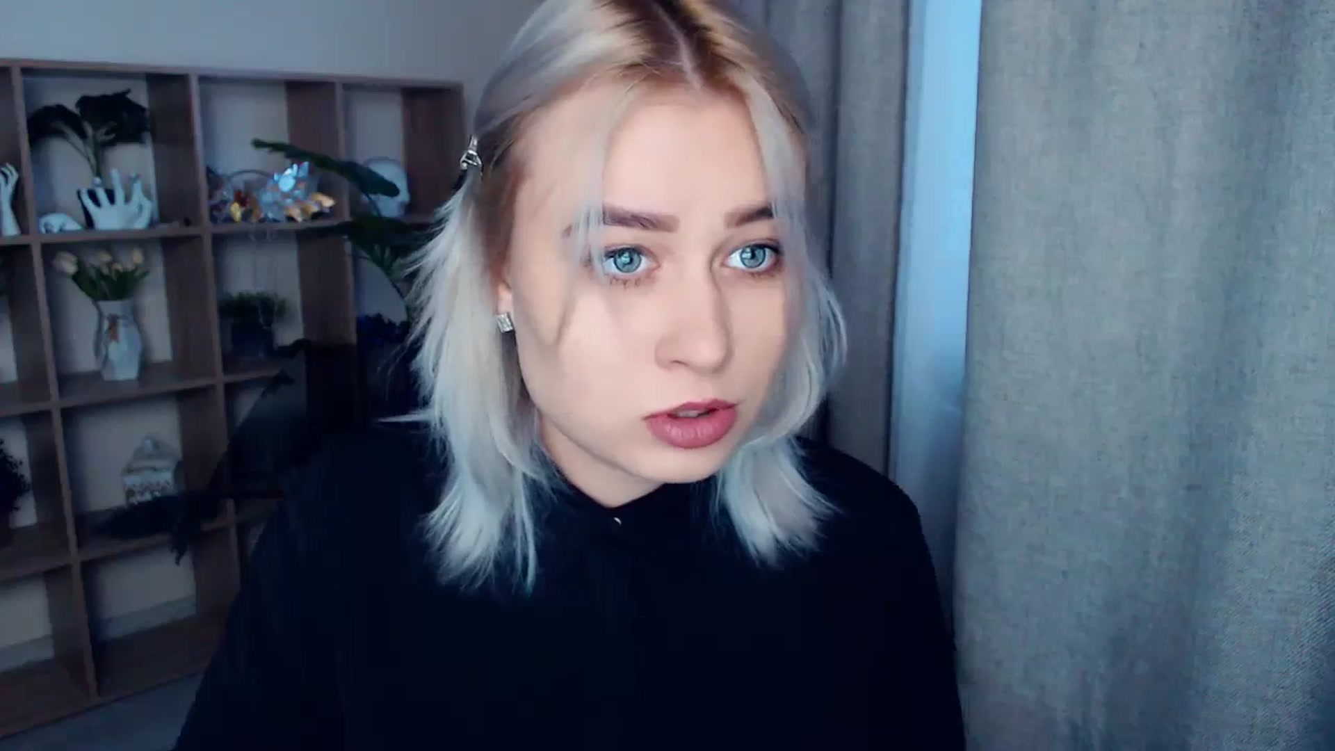 Gallery image thumbnail from Kukla_kolduna's myfreecams stream on, 02/17/2024, 15:42 image 2 of 20