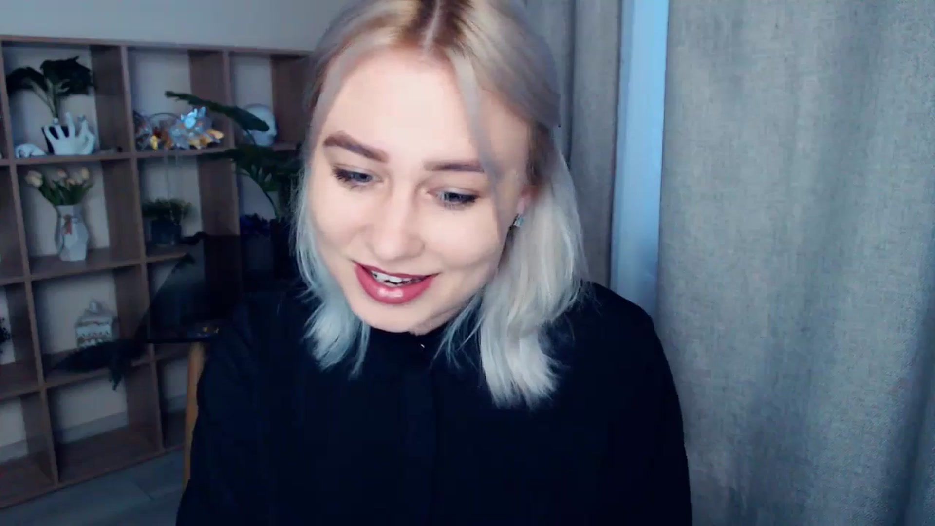 Gallery image thumbnail from Kukla_kolduna's myfreecams stream on, 02/17/2024, 15:42 image 6 of 20