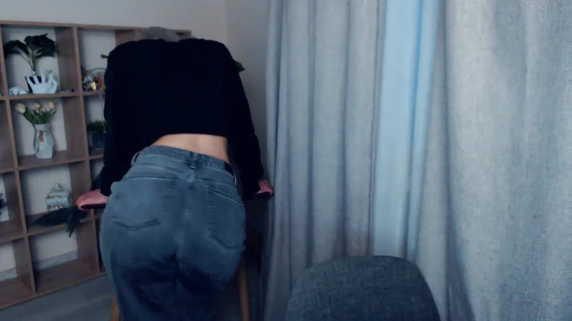 Gallery image thumbnail from Kukla_kolduna's myfreecams stream on, 02/17/2024, 15:42 image 16 of 20