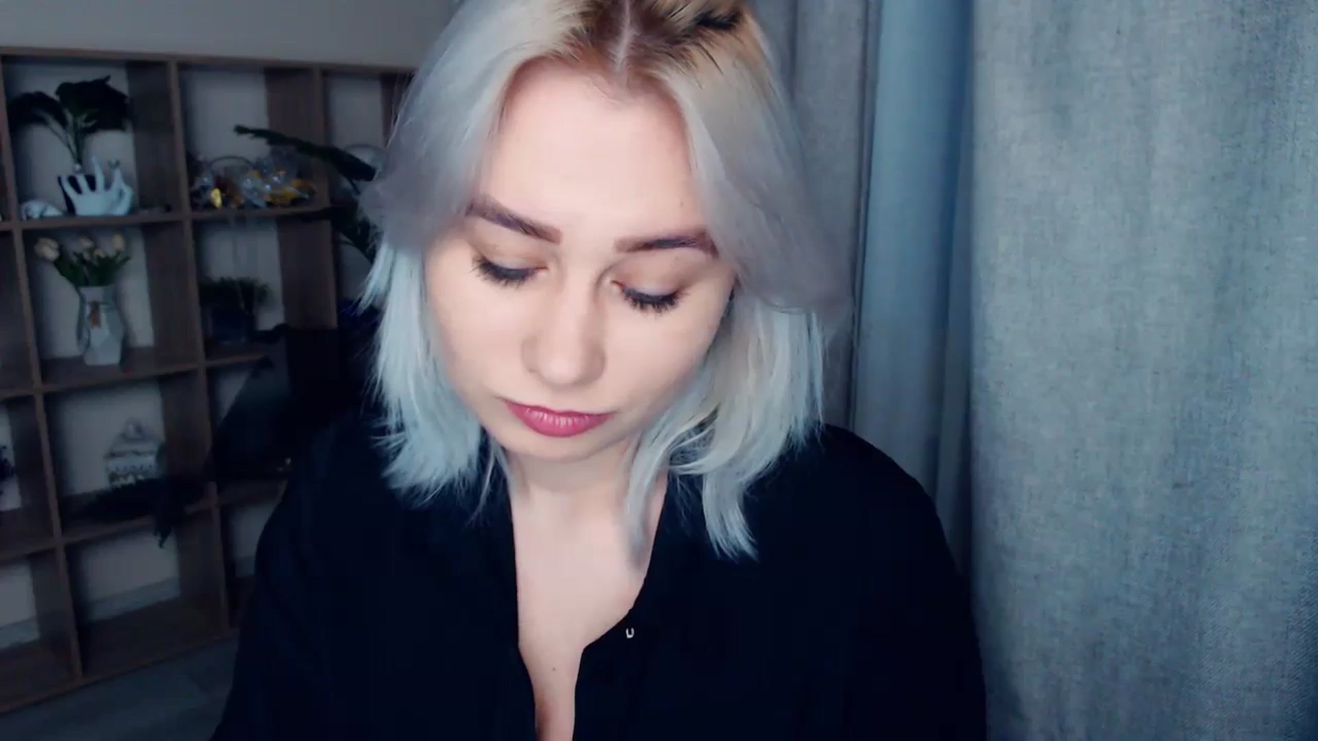 Gallery image thumbnail from Kukla_kolduna's myfreecams stream on, 02/17/2024, 15:42 image 19 of 20