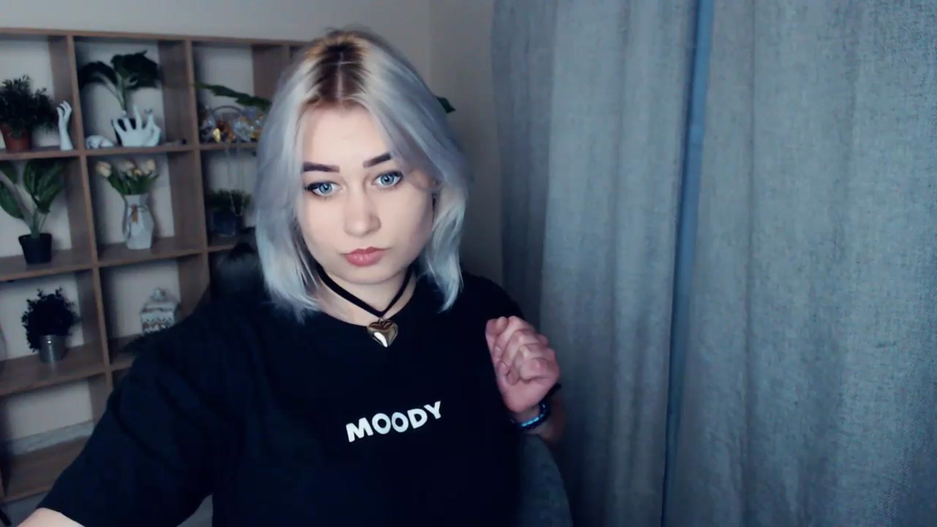 Gallery image thumbnail from Kukla_kolduna's myfreecams stream on, 02/18/2024, 15:43 image 17 of 20