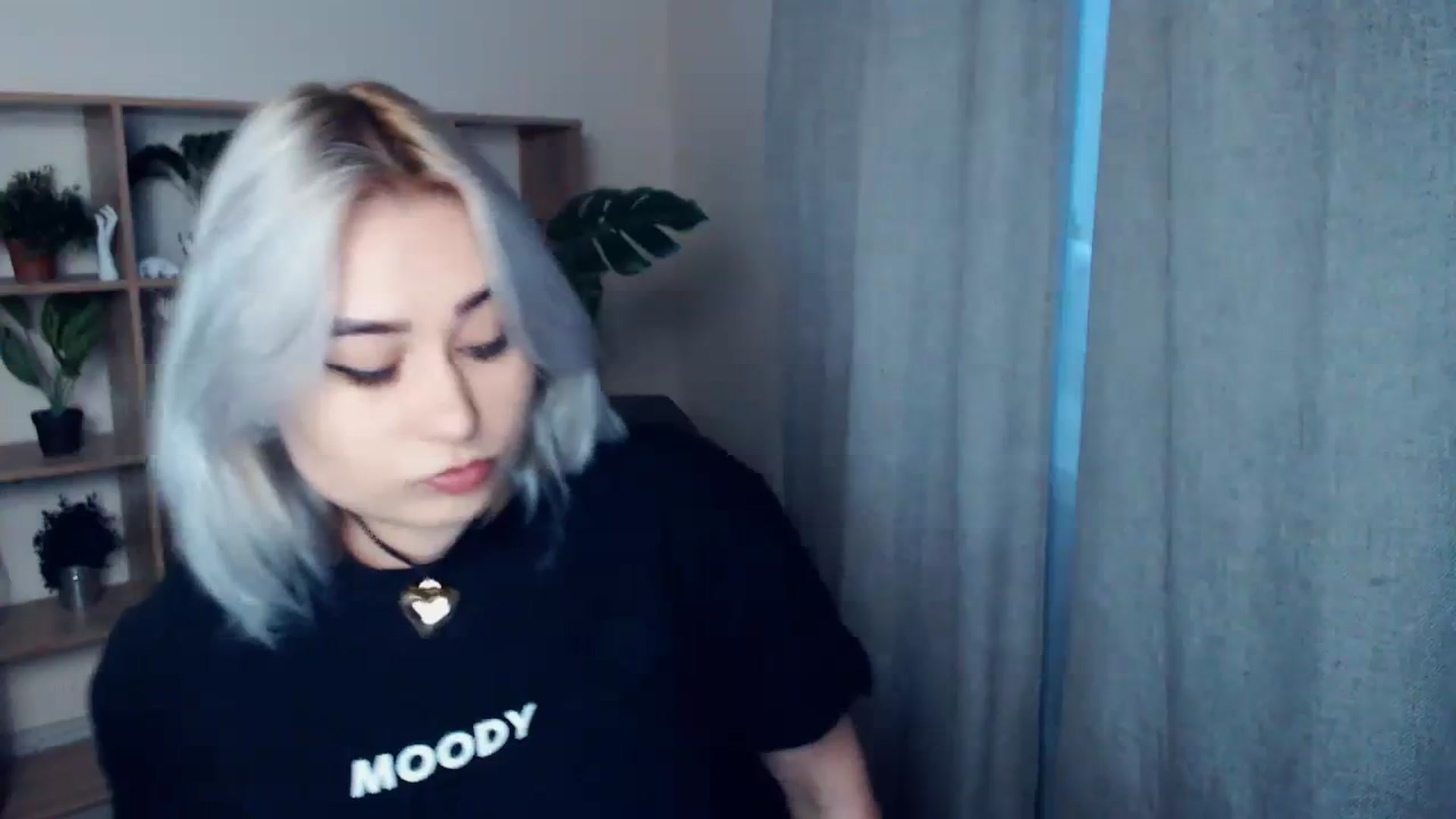Gallery image thumbnail from Kukla_kolduna's myfreecams stream on, 02/18/2024, 15:43 image 2 of 20