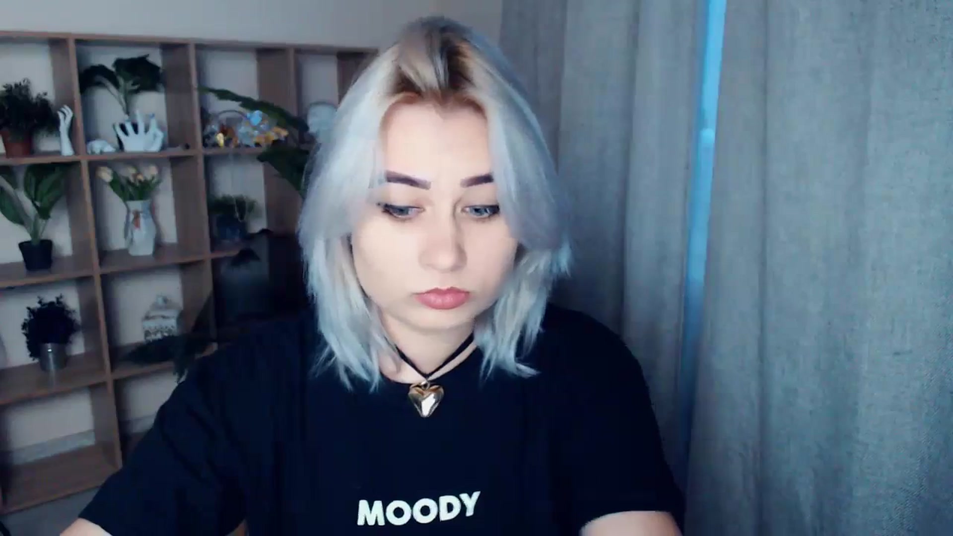 Gallery image thumbnail from Kukla_kolduna's myfreecams stream on, 02/18/2024, 15:43 image 3 of 20