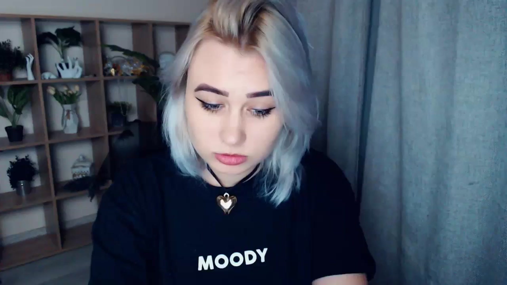 Gallery image thumbnail from Kukla_kolduna's myfreecams stream on, 02/18/2024, 18:28 image 7 of 20