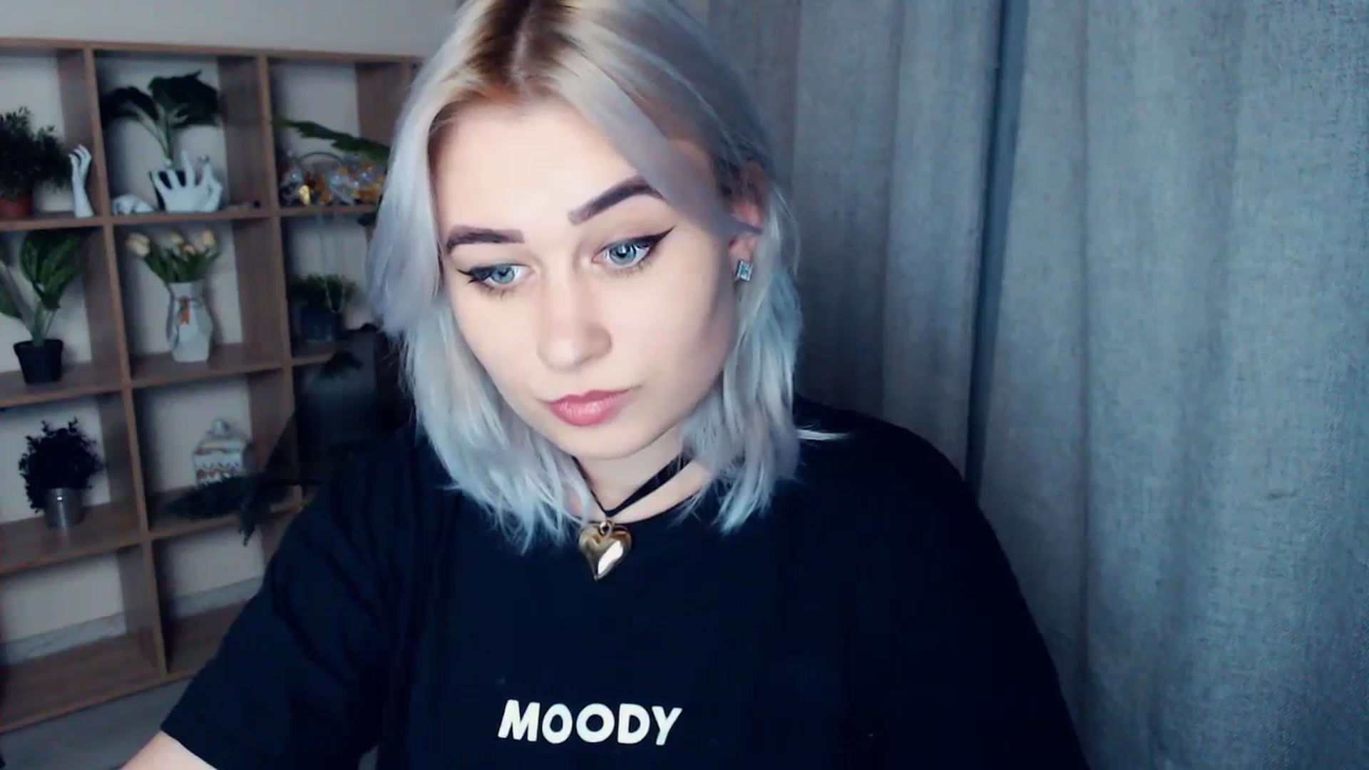 Gallery image thumbnail from Kukla_kolduna's myfreecams stream on, 02/18/2024, 18:28 image 10 of 20