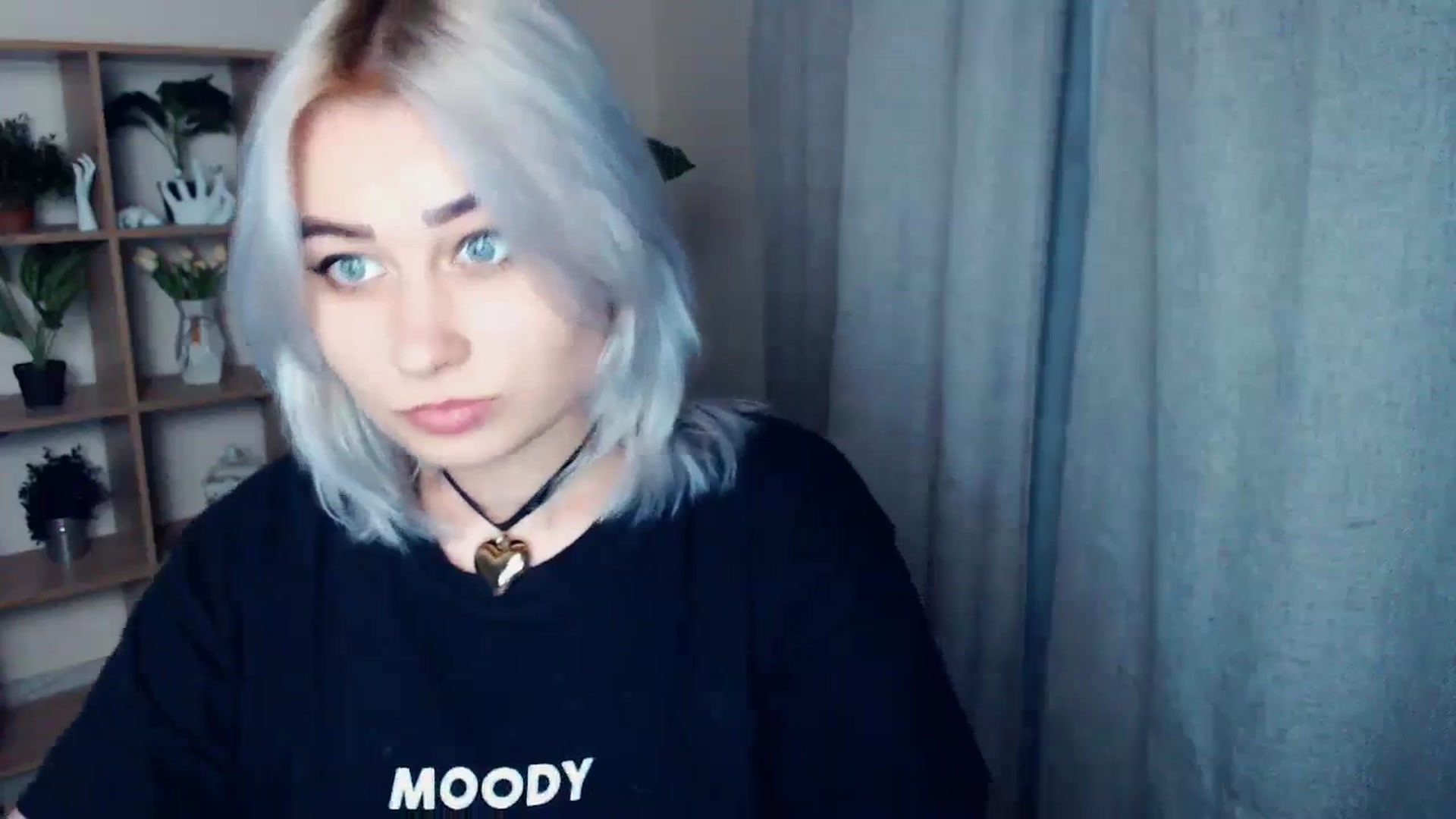 Gallery image thumbnail from Kukla_kolduna's myfreecams stream on, 02/18/2024, 18:28 image 18 of 20