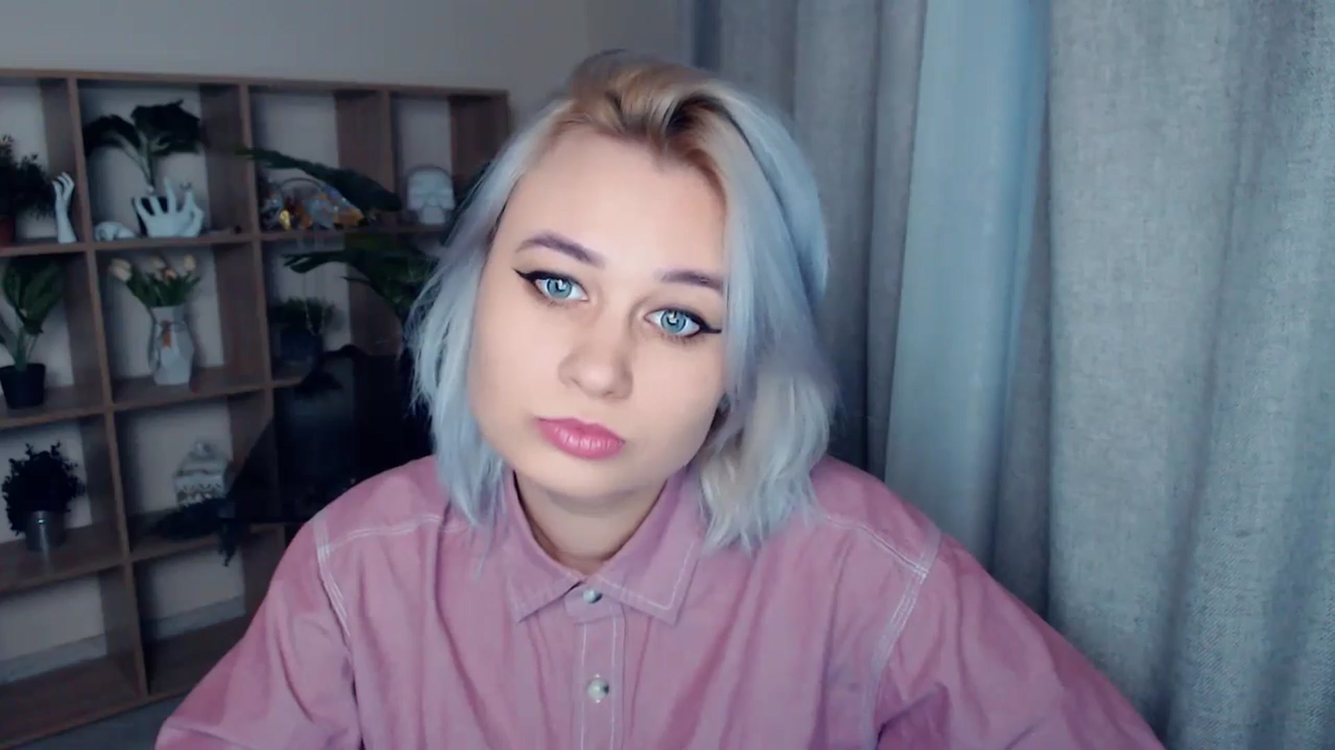 Gallery image thumbnail from Kukla_kolduna's myfreecams stream on, 02/21/2024, 16:29 image 10 of 20