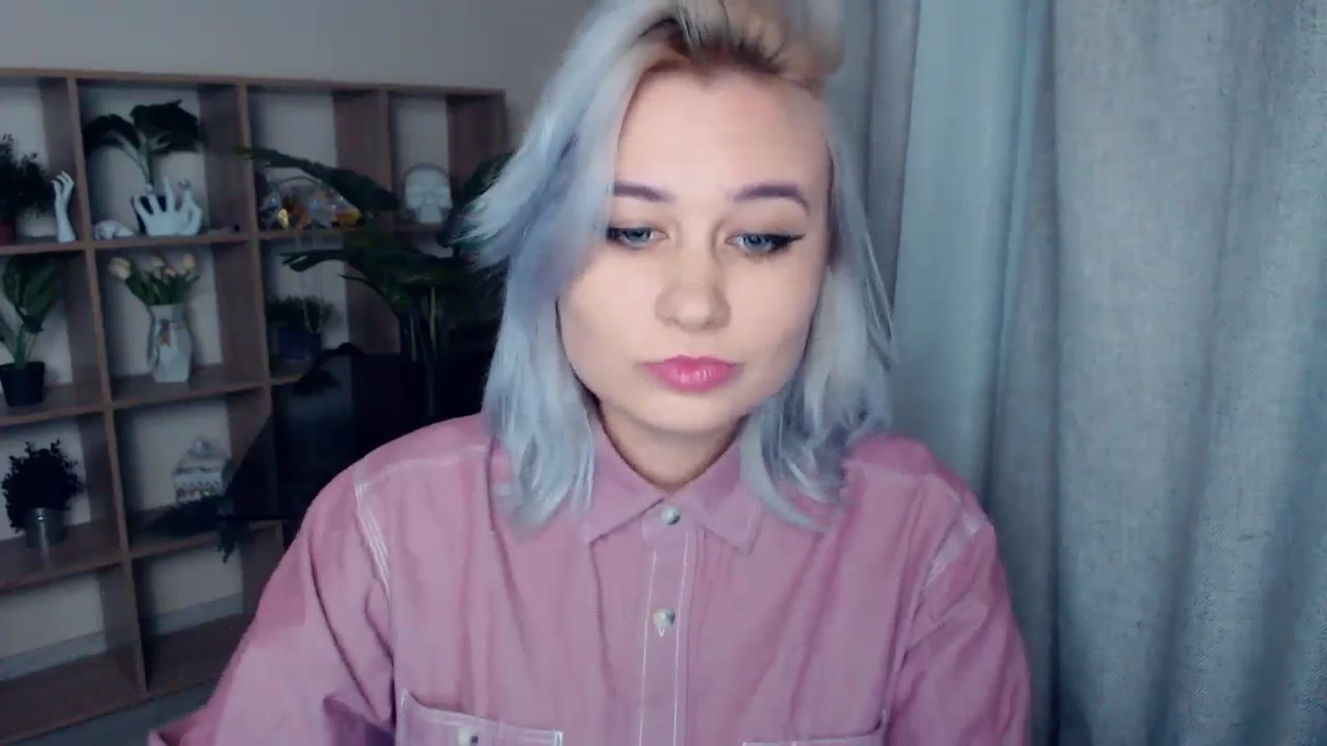 Gallery image thumbnail from Kukla_kolduna's myfreecams stream on, 02/21/2024, 16:29 image 15 of 20