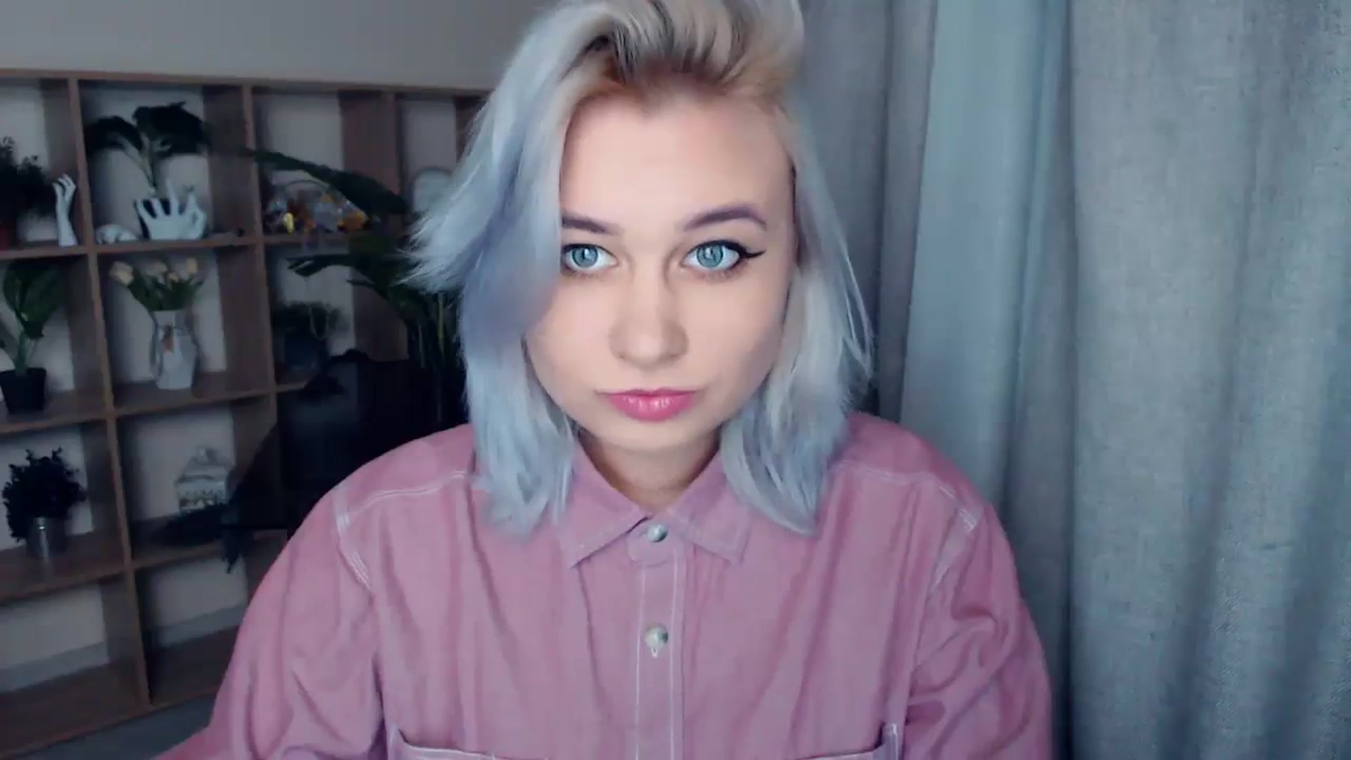 Gallery image thumbnail from Kukla_kolduna's myfreecams stream on, 02/21/2024, 16:29 image 14 of 20