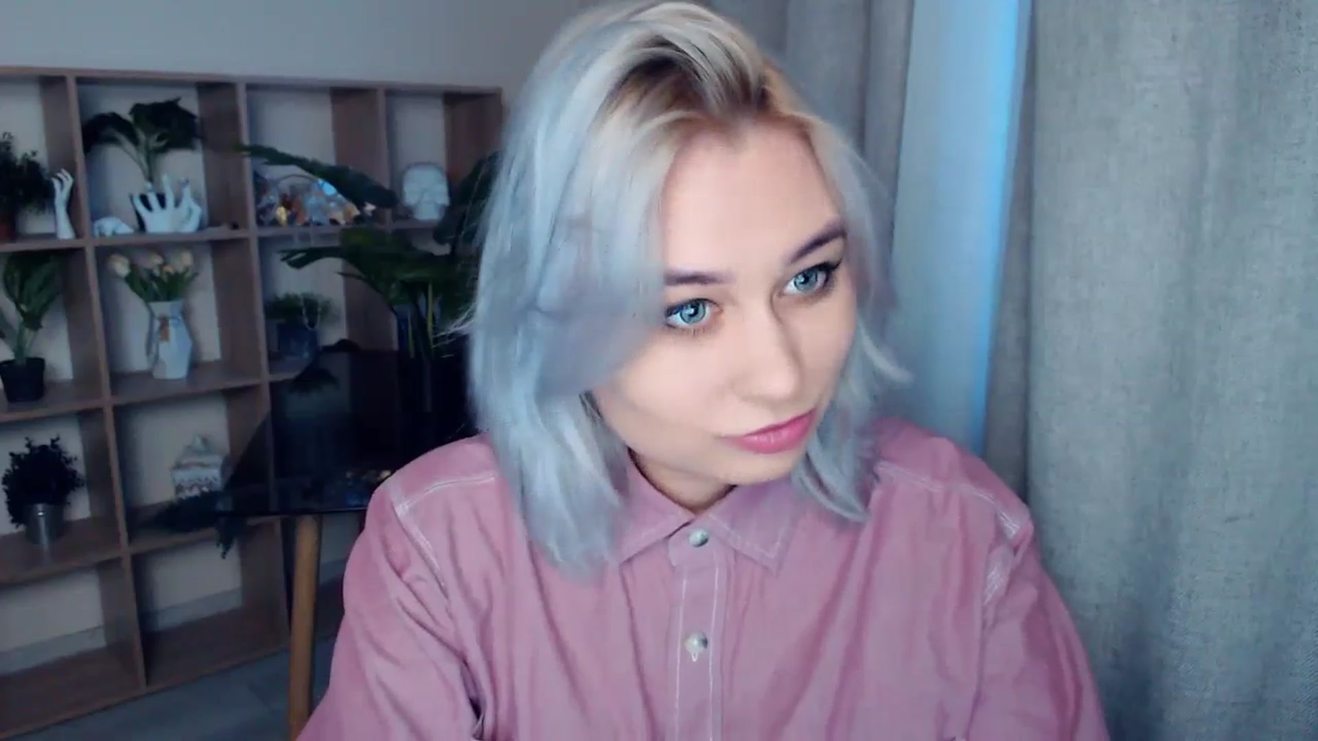 Gallery image thumbnail from Kukla_kolduna's myfreecams stream on, 02/21/2024, 16:29 image 6 of 20