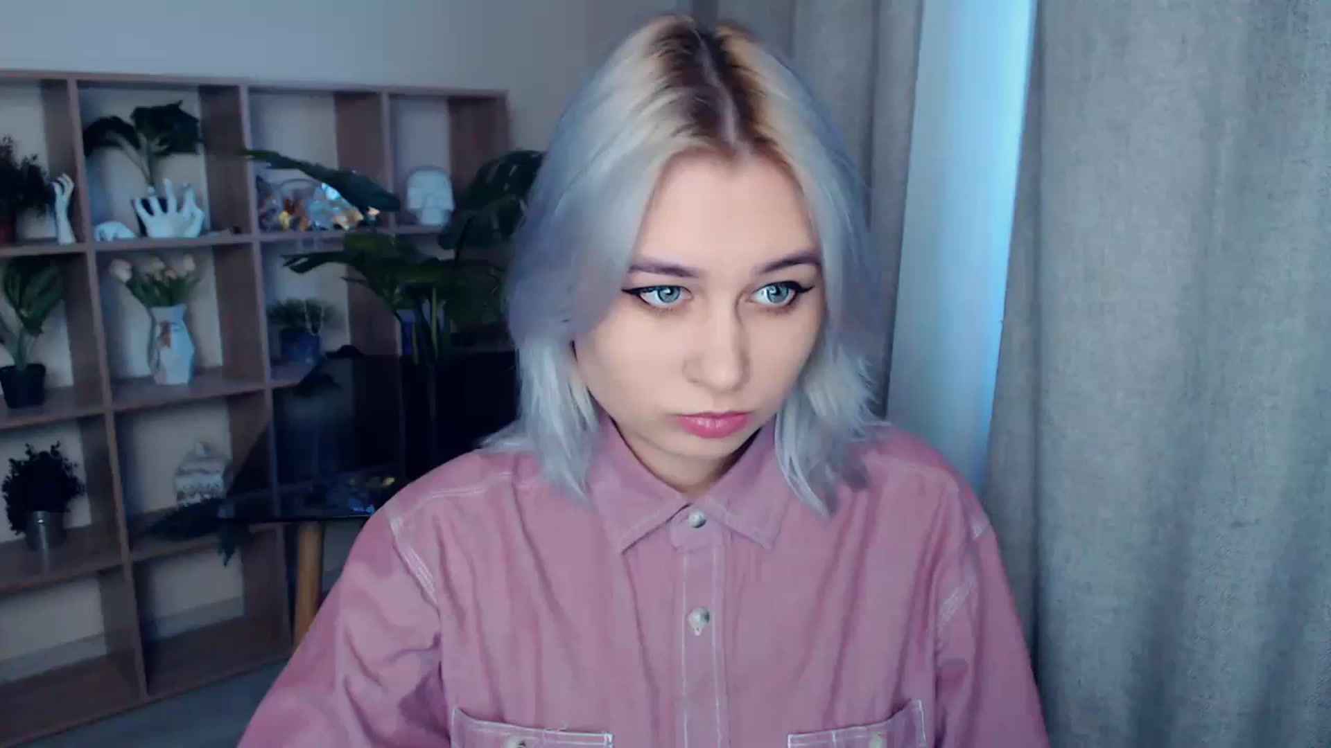 Gallery image thumbnail from Kukla_kolduna's myfreecams stream on, 02/21/2024, 16:29 image 4 of 20