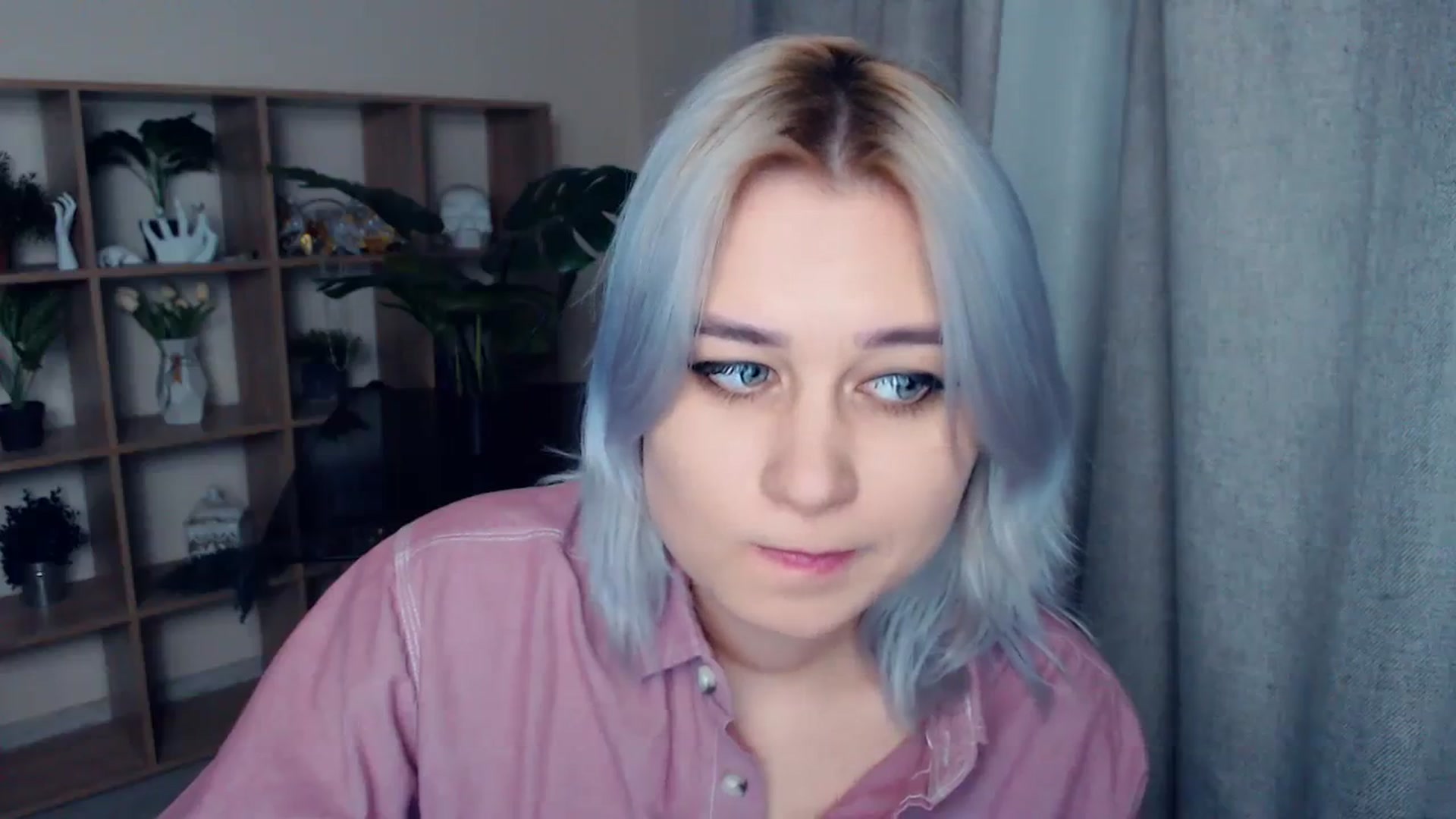 Gallery image thumbnail from Kukla_kolduna's myfreecams stream on, 02/21/2024, 18:59 image 10 of 20