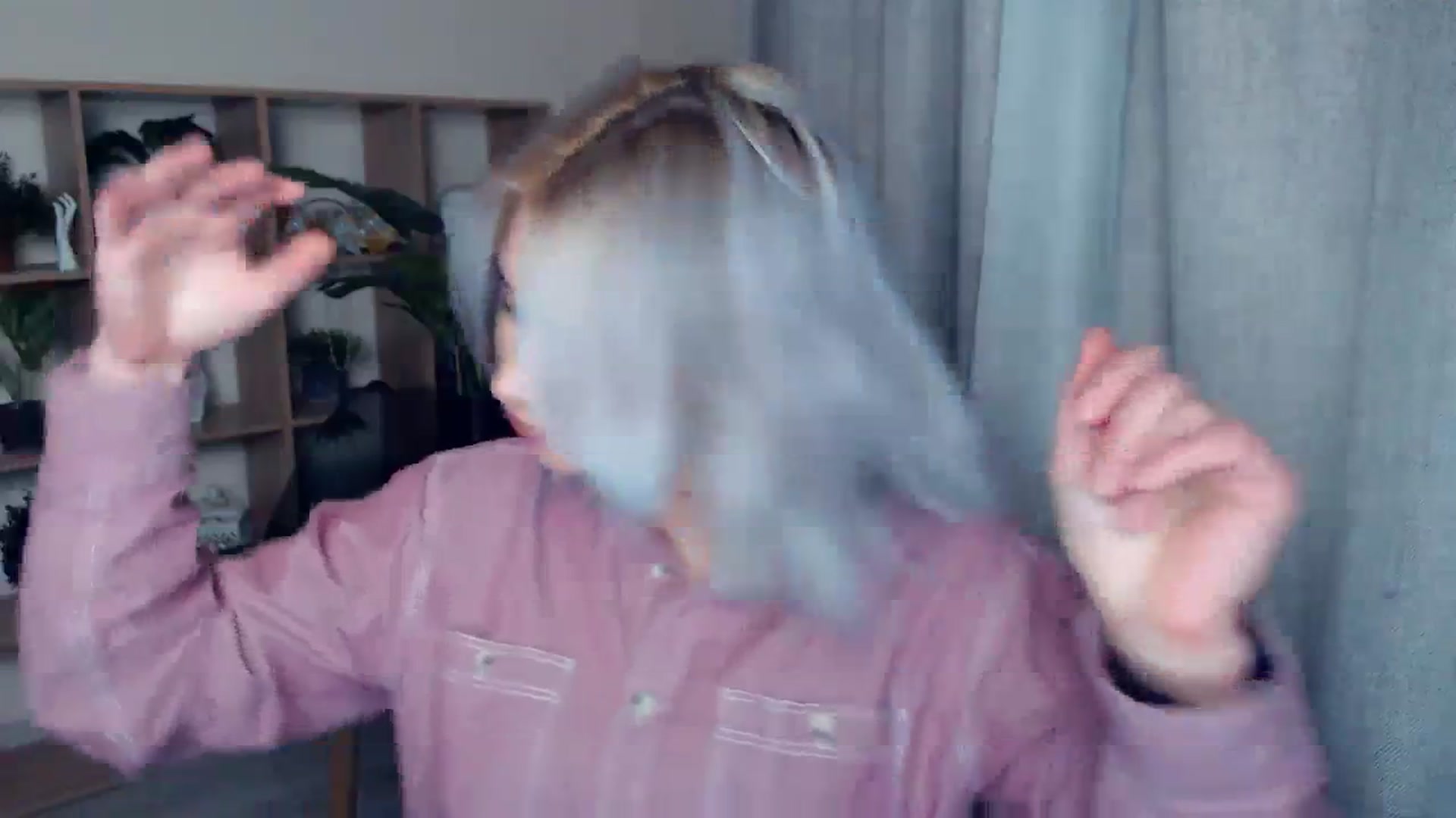 Gallery image thumbnail from Kukla_kolduna's myfreecams stream on, 02/21/2024, 18:59 image 15 of 20