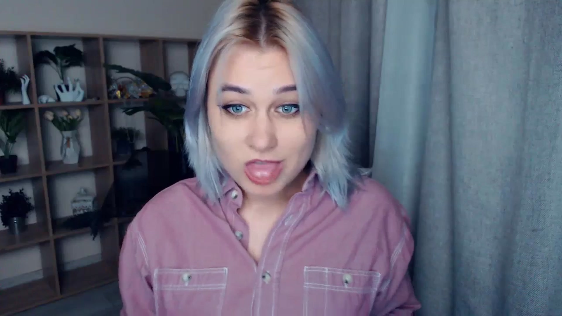 Gallery image thumbnail from Kukla_kolduna's myfreecams stream on, 02/21/2024, 18:59 image 8 of 20