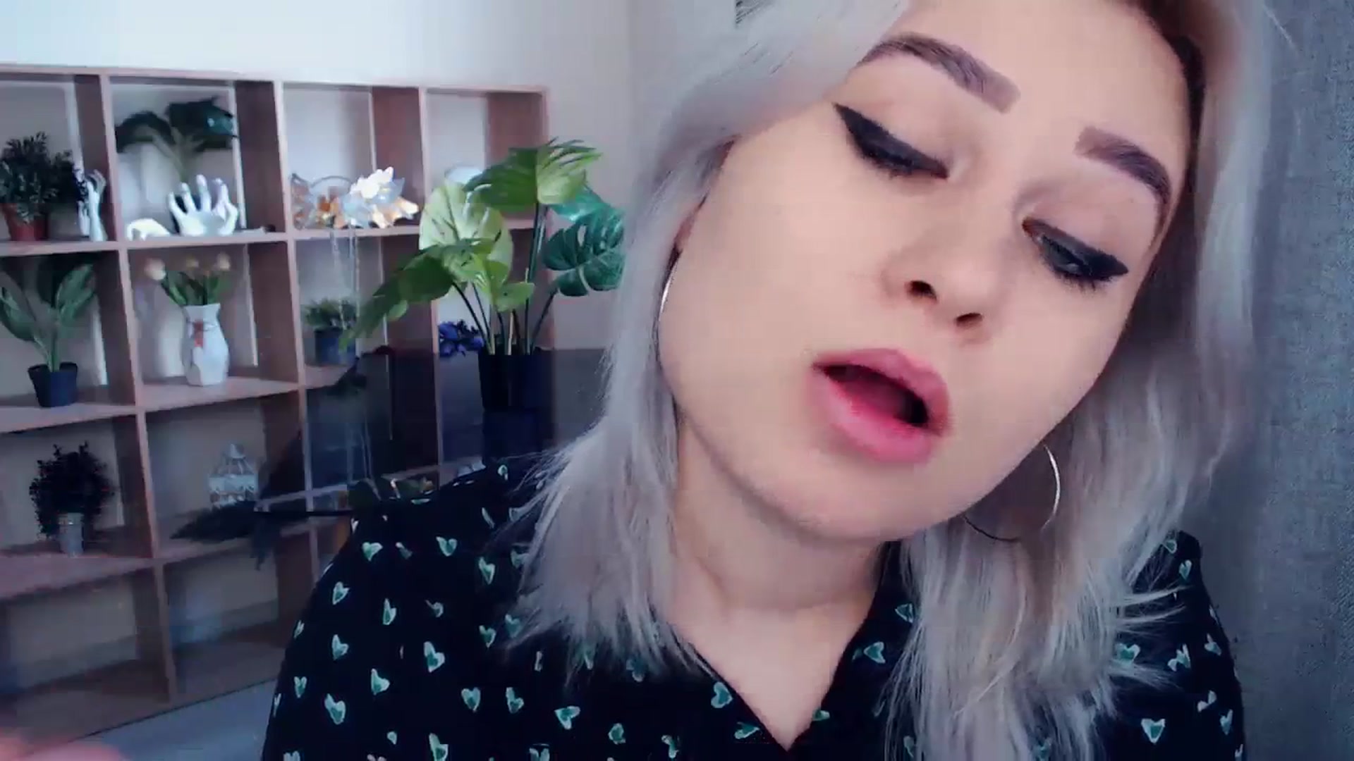 Gallery image thumbnail from Kukla_kolduna's myfreecams stream on, 02/25/2024, 13:17 image 8 of 20