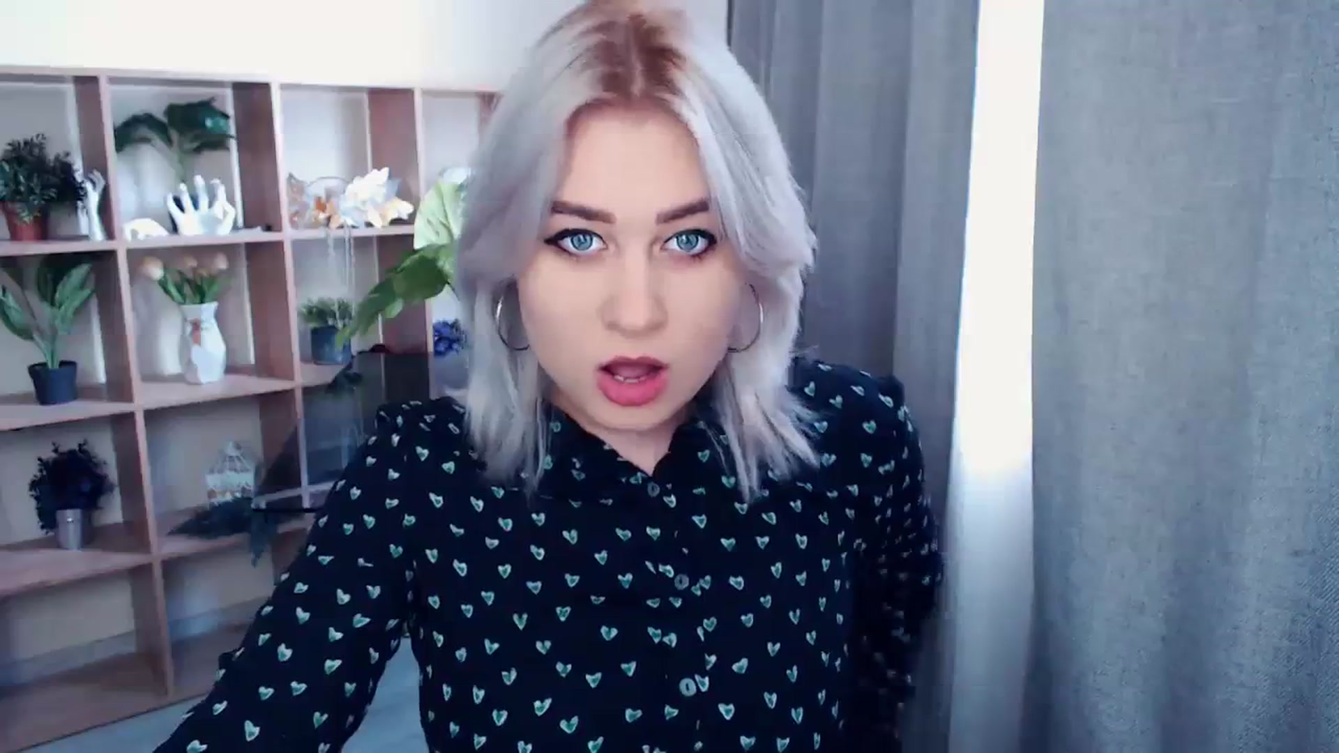 Gallery image thumbnail from Kukla_kolduna's myfreecams stream on, 02/25/2024, 13:17 image 7 of 20