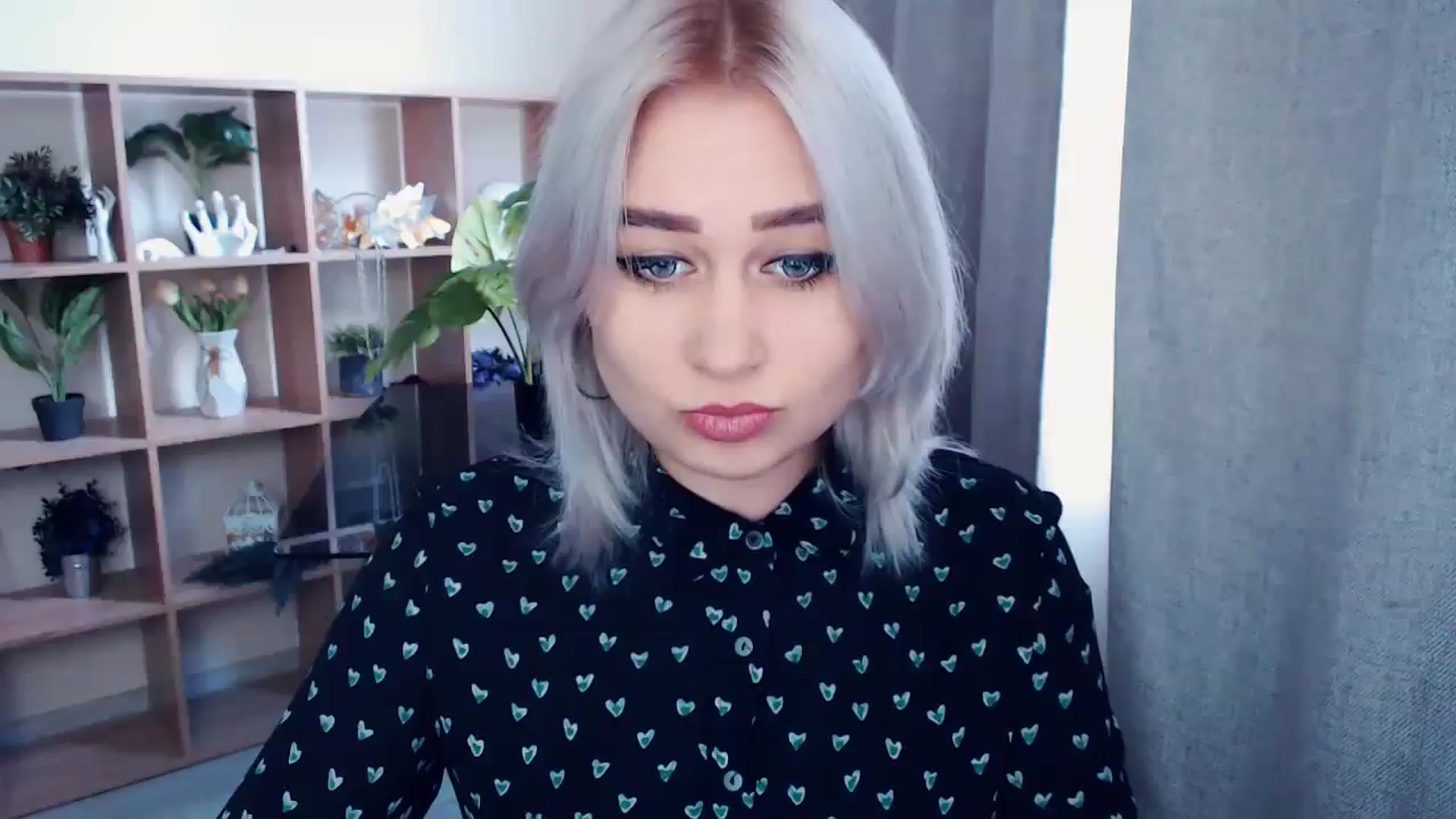 Gallery image thumbnail from Kukla_kolduna's myfreecams stream on, 02/25/2024, 13:17 image 1 of 20