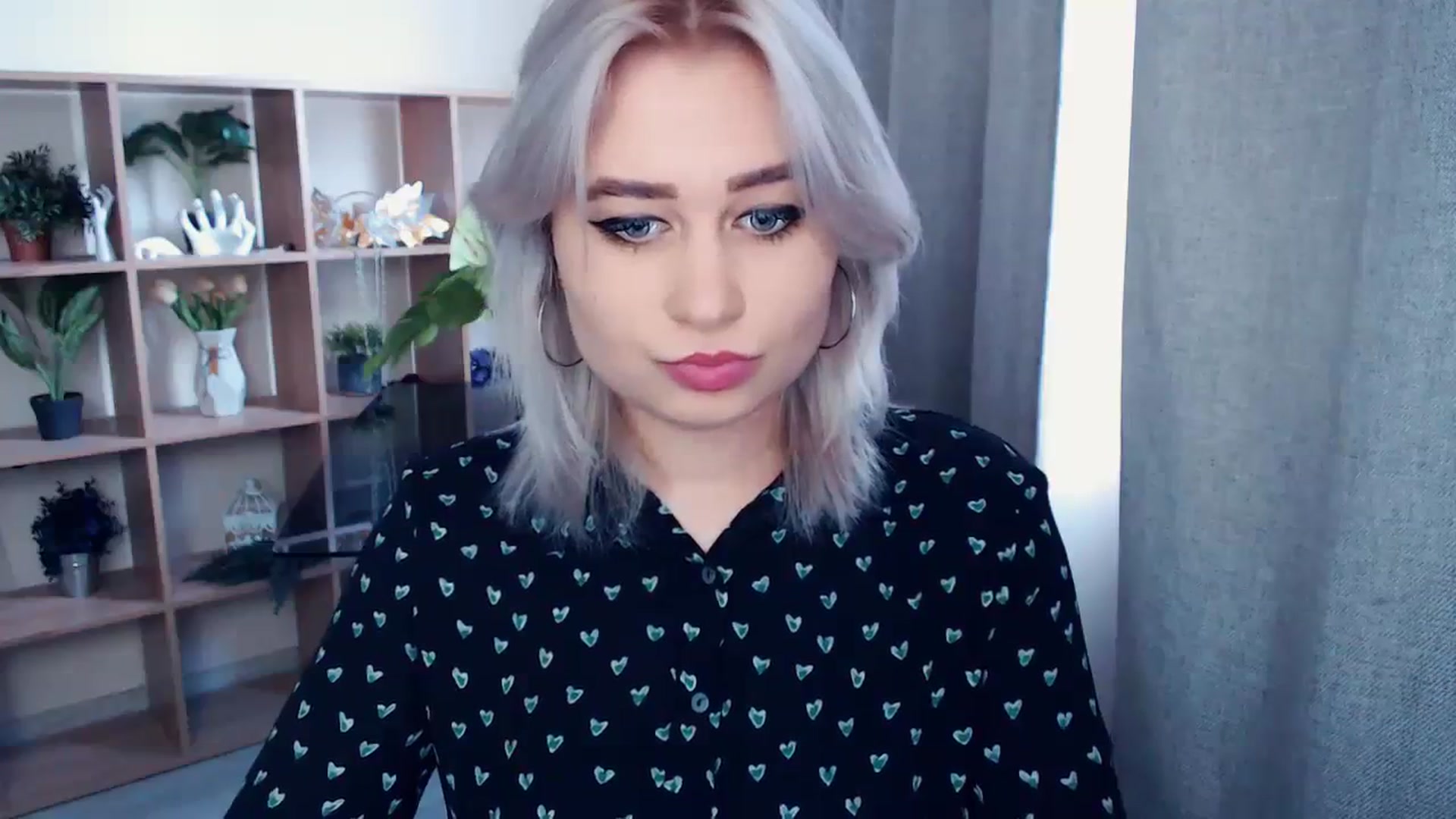 Gallery image thumbnail from Kukla_kolduna's myfreecams stream on, 02/25/2024, 13:17 image 13 of 20