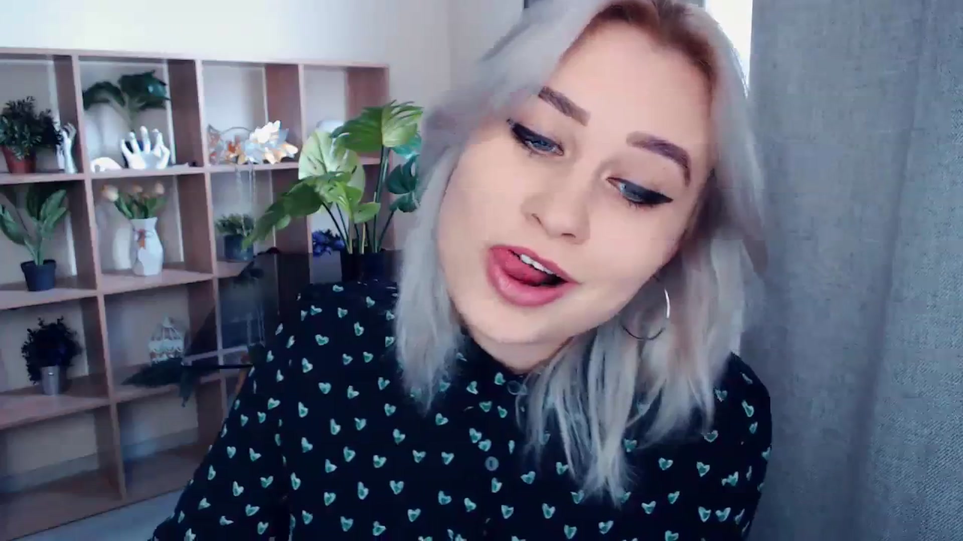 Gallery image thumbnail from Kukla_kolduna's myfreecams stream on, 02/25/2024, 13:17 image 5 of 20