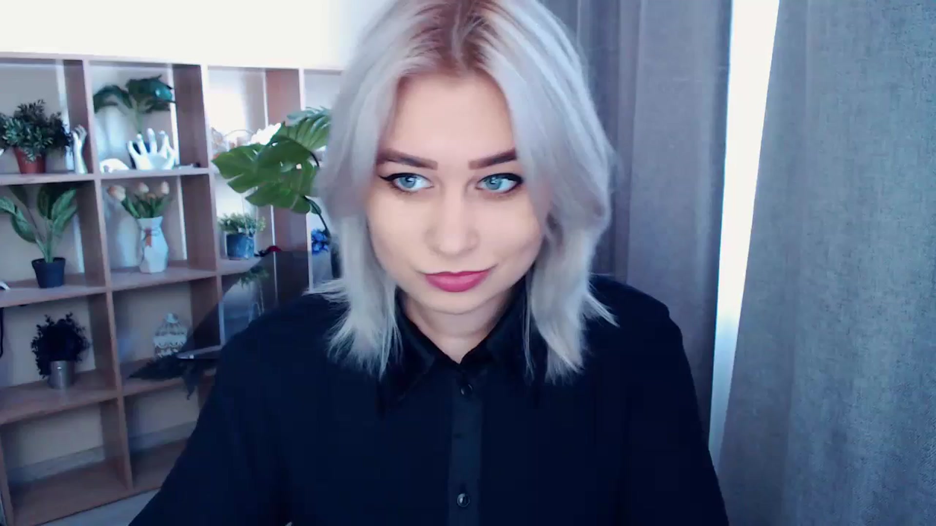 Gallery image thumbnail from Kukla_kolduna's myfreecams stream on, 02/26/2024, 13:24 image 1 of 20