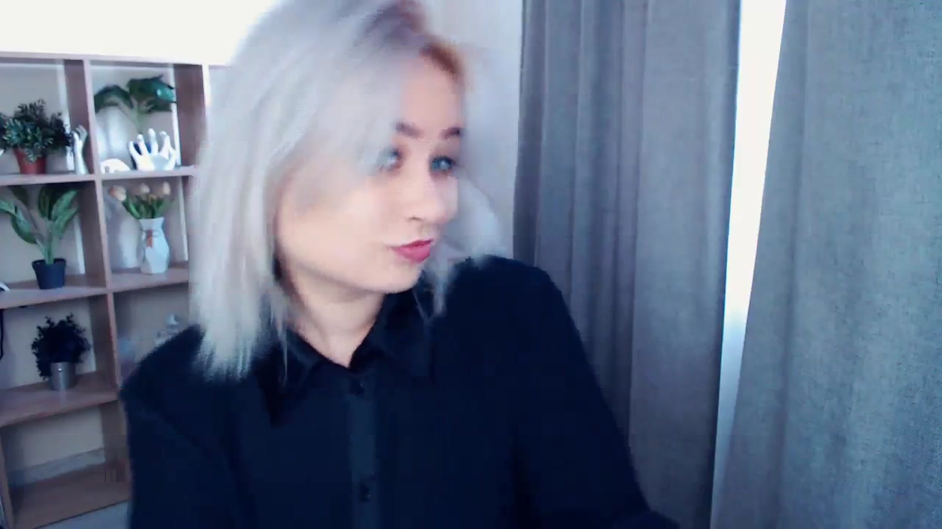 Gallery image thumbnail from Kukla_kolduna's myfreecams stream on, 02/26/2024, 13:24 image 8 of 20