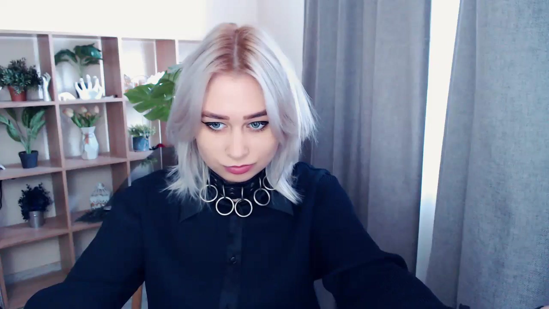 Gallery image thumbnail from Kukla_kolduna's myfreecams stream on, 02/26/2024, 13:24 image 17 of 20