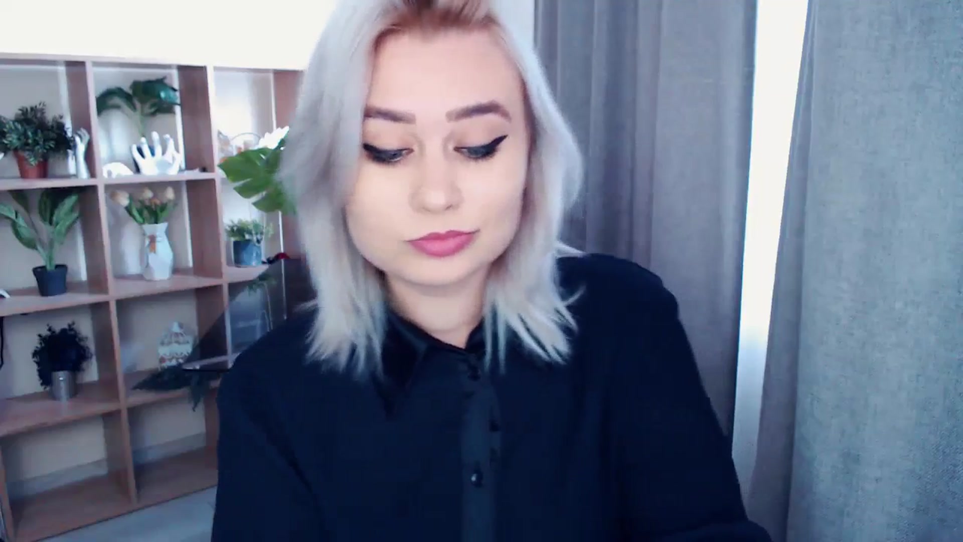 Gallery image thumbnail from Kukla_kolduna's myfreecams stream on, 02/26/2024, 13:24 image 11 of 20