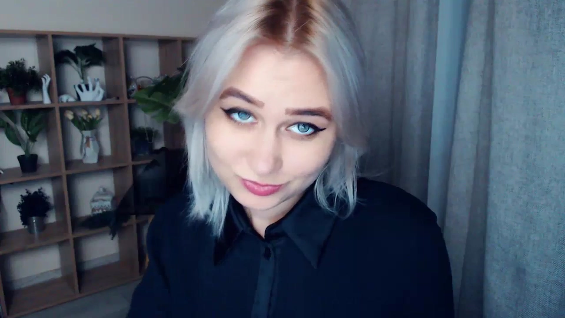 Gallery image thumbnail from Kukla_kolduna's myfreecams stream on, 02/26/2024, 16:10 image 10 of 20