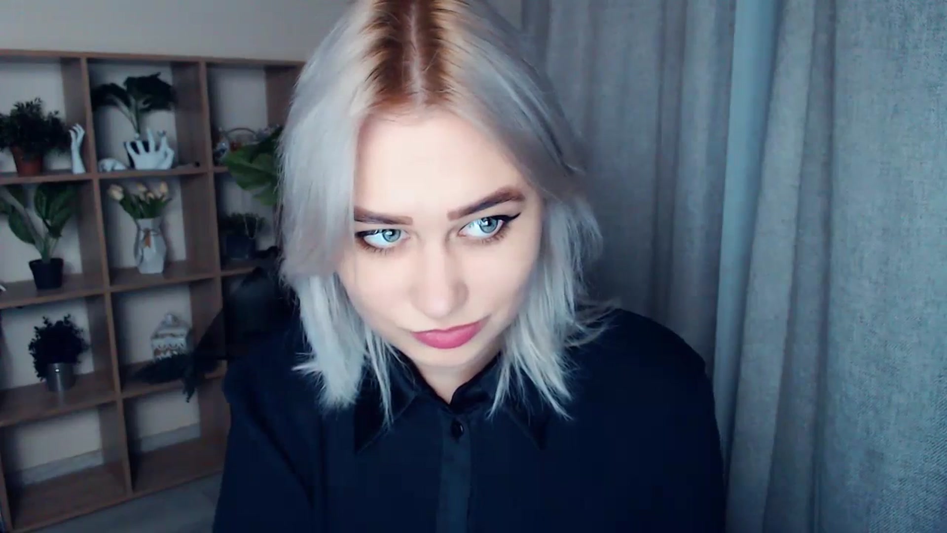 Gallery image thumbnail from Kukla_kolduna's myfreecams stream on, 02/26/2024, 16:10 image 19 of 20