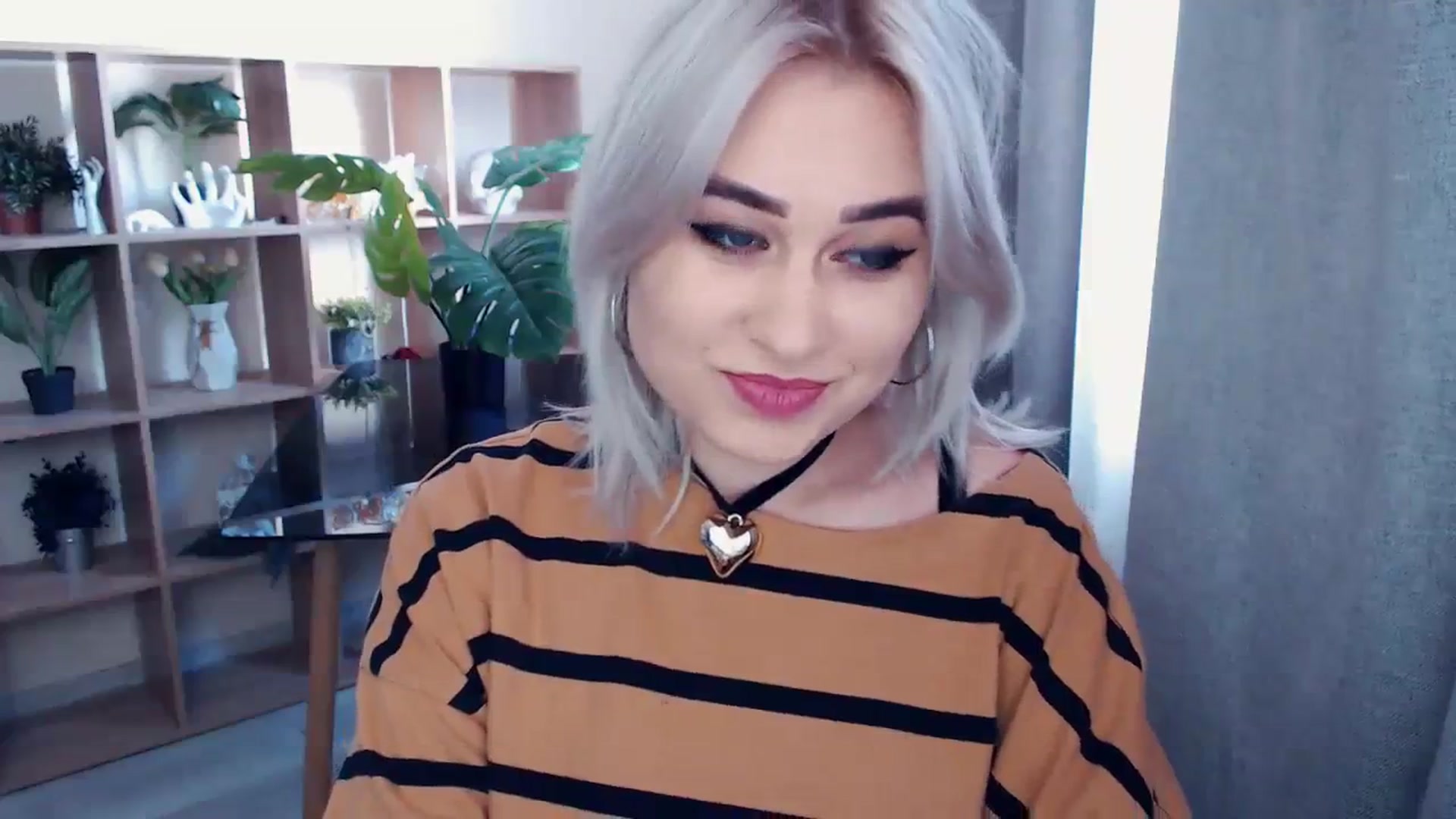 Gallery image thumbnail from Kukla_kolduna's myfreecams stream on, 02/28/2024, 13:04 image 7 of 20