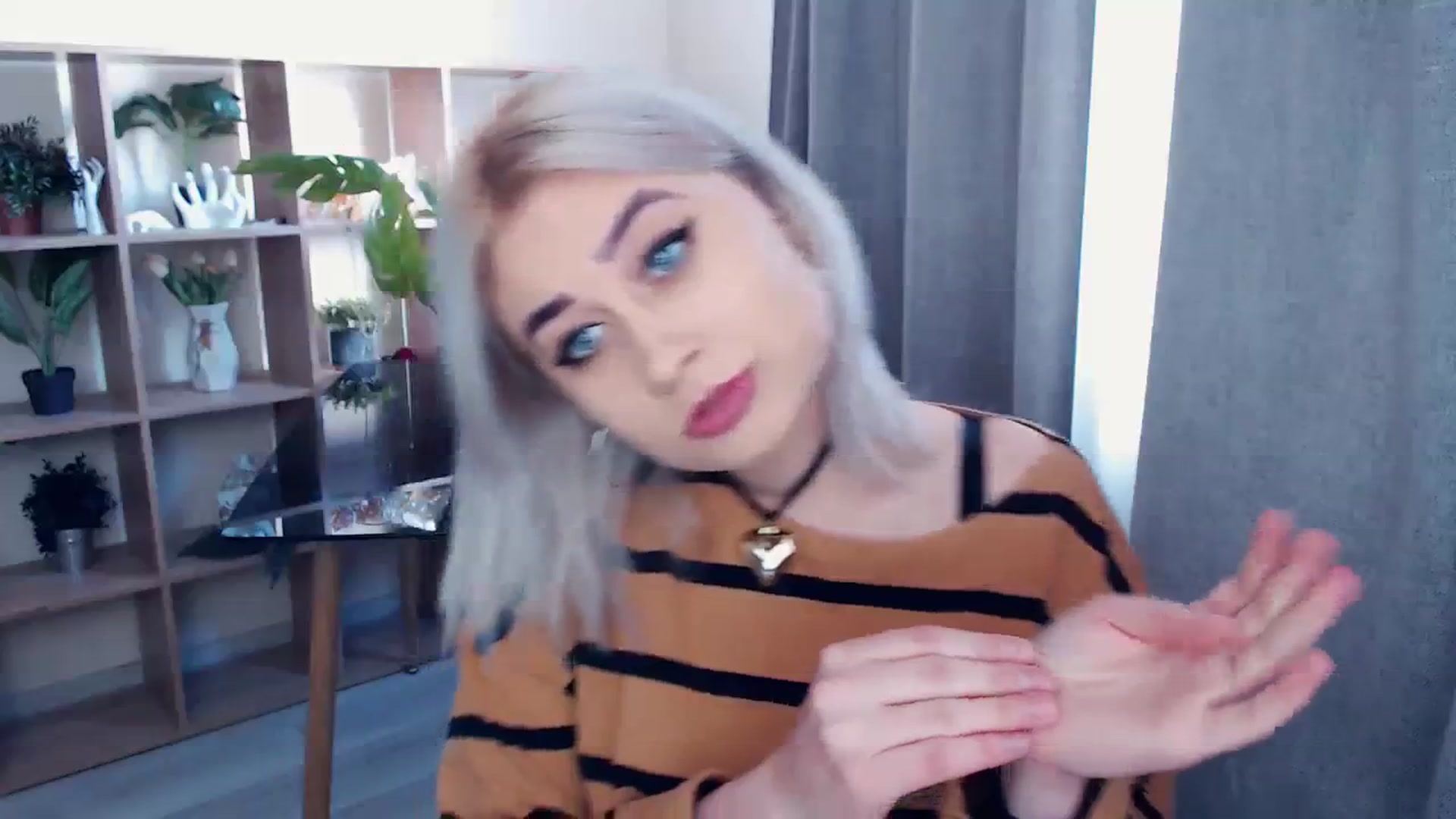 Gallery image thumbnail from Kukla_kolduna's myfreecams stream on, 02/28/2024, 13:04 image 4 of 20