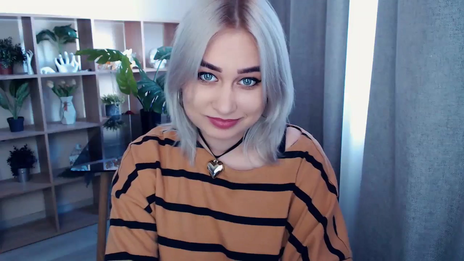 Gallery image thumbnail from Kukla_kolduna's myfreecams stream on, 02/28/2024, 13:04 image 2 of 20