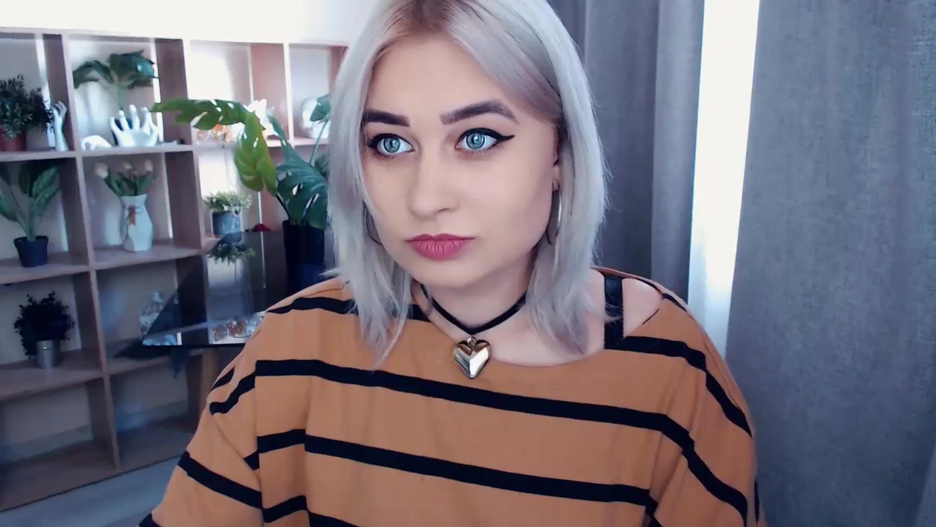 Gallery image thumbnail from Kukla_kolduna's myfreecams stream on, 02/28/2024, 13:04 image 5 of 20