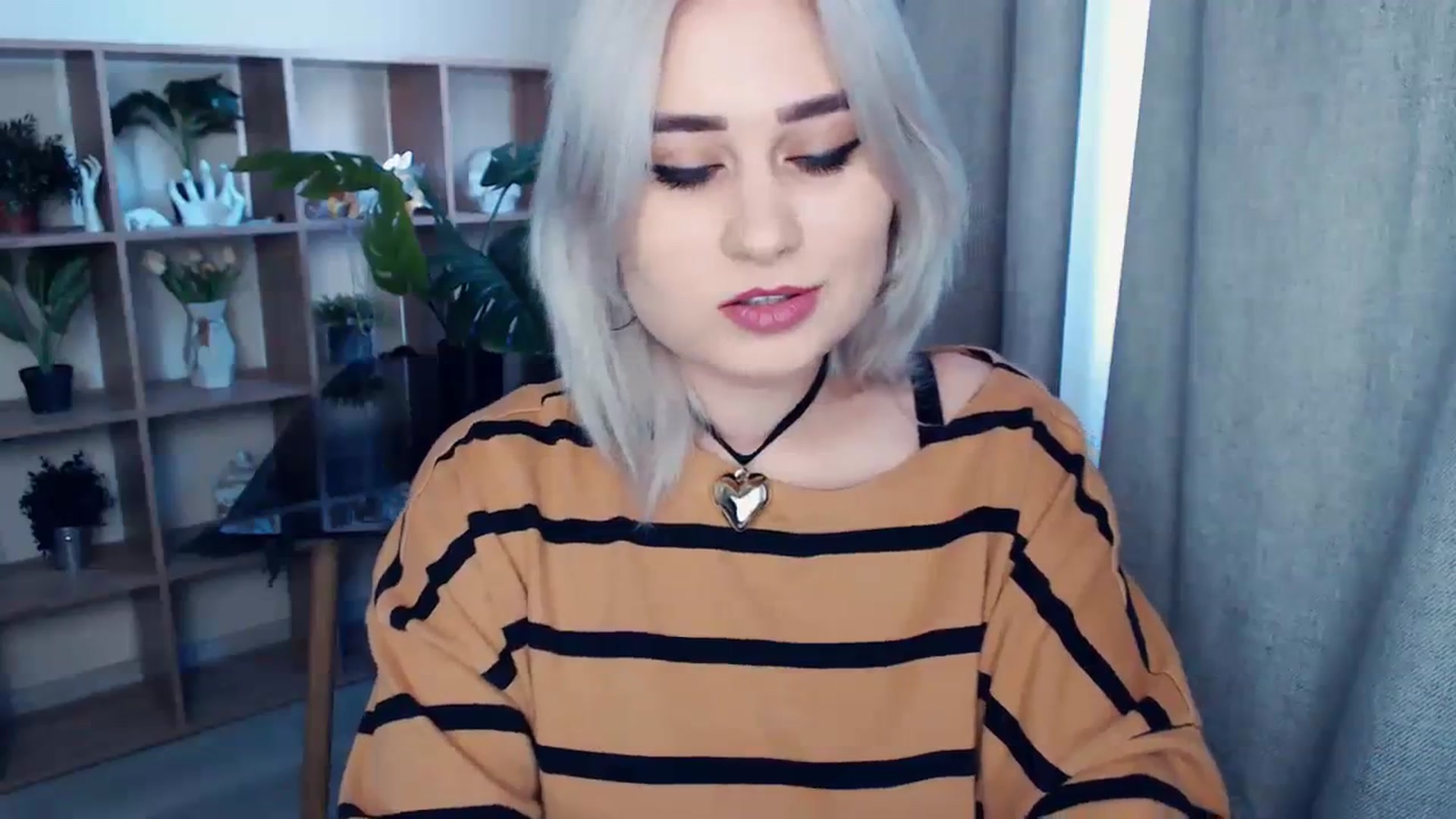 Gallery image thumbnail from Kukla_kolduna's myfreecams stream on, 02/28/2024, 14:55 image 6 of 20