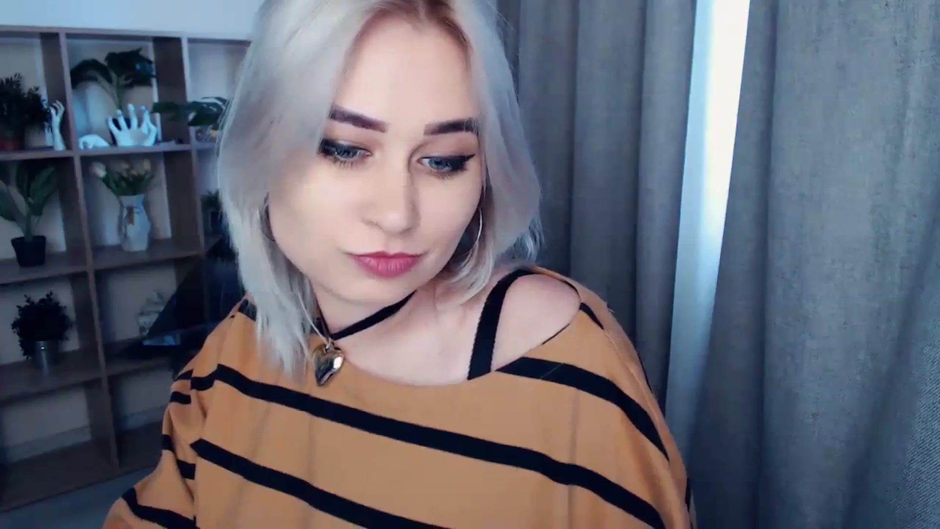 Gallery image thumbnail from Kukla_kolduna's myfreecams stream on, 02/28/2024, 14:55 image 20 of 20