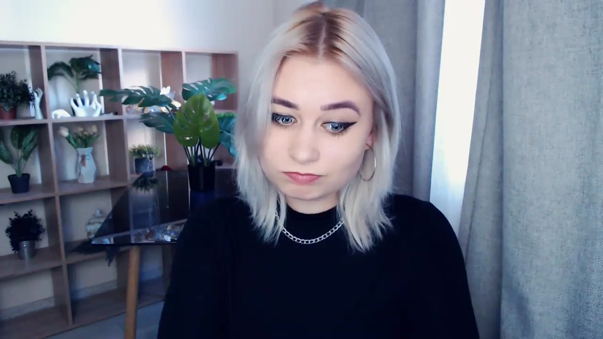 Gallery image thumbnail from Kukla_kolduna's myfreecams stream on, 02/29/2024, 14:43 image 12 of 20