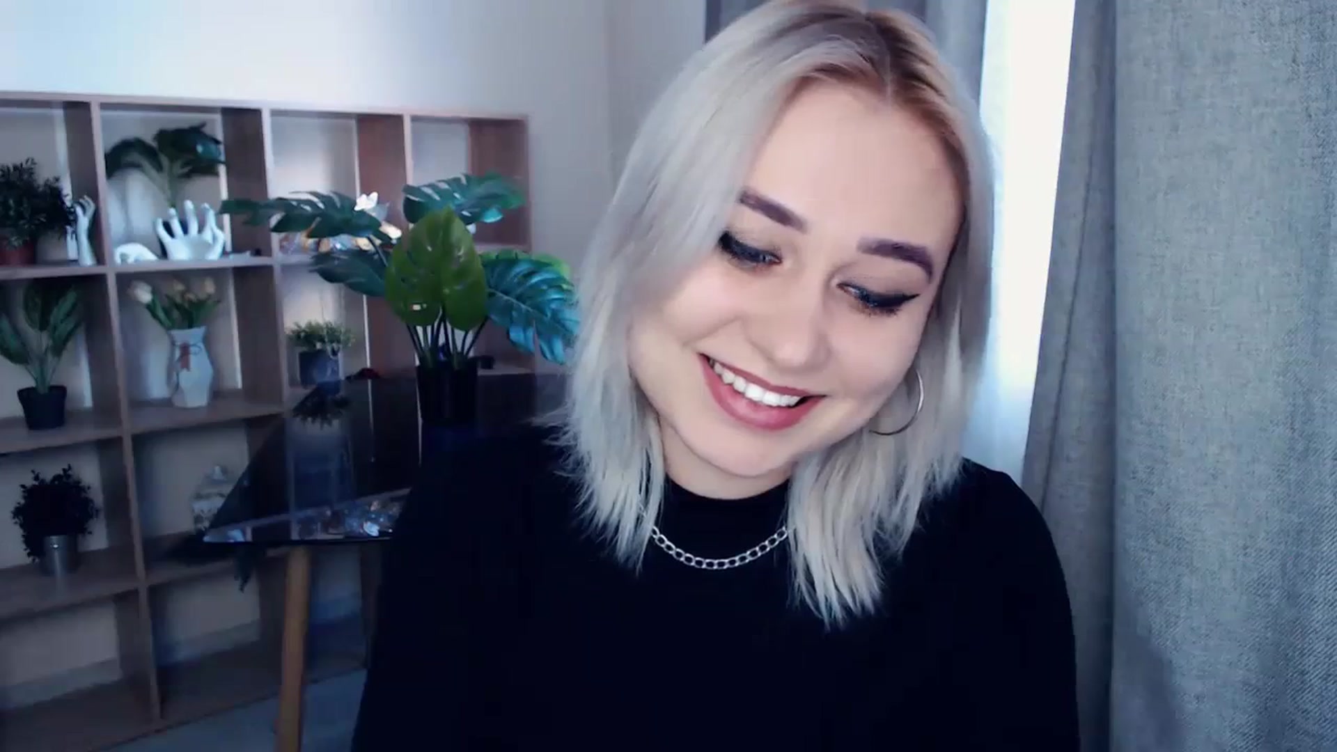 Gallery image thumbnail from Kukla_kolduna's myfreecams stream on, 02/29/2024, 14:43 image 18 of 20