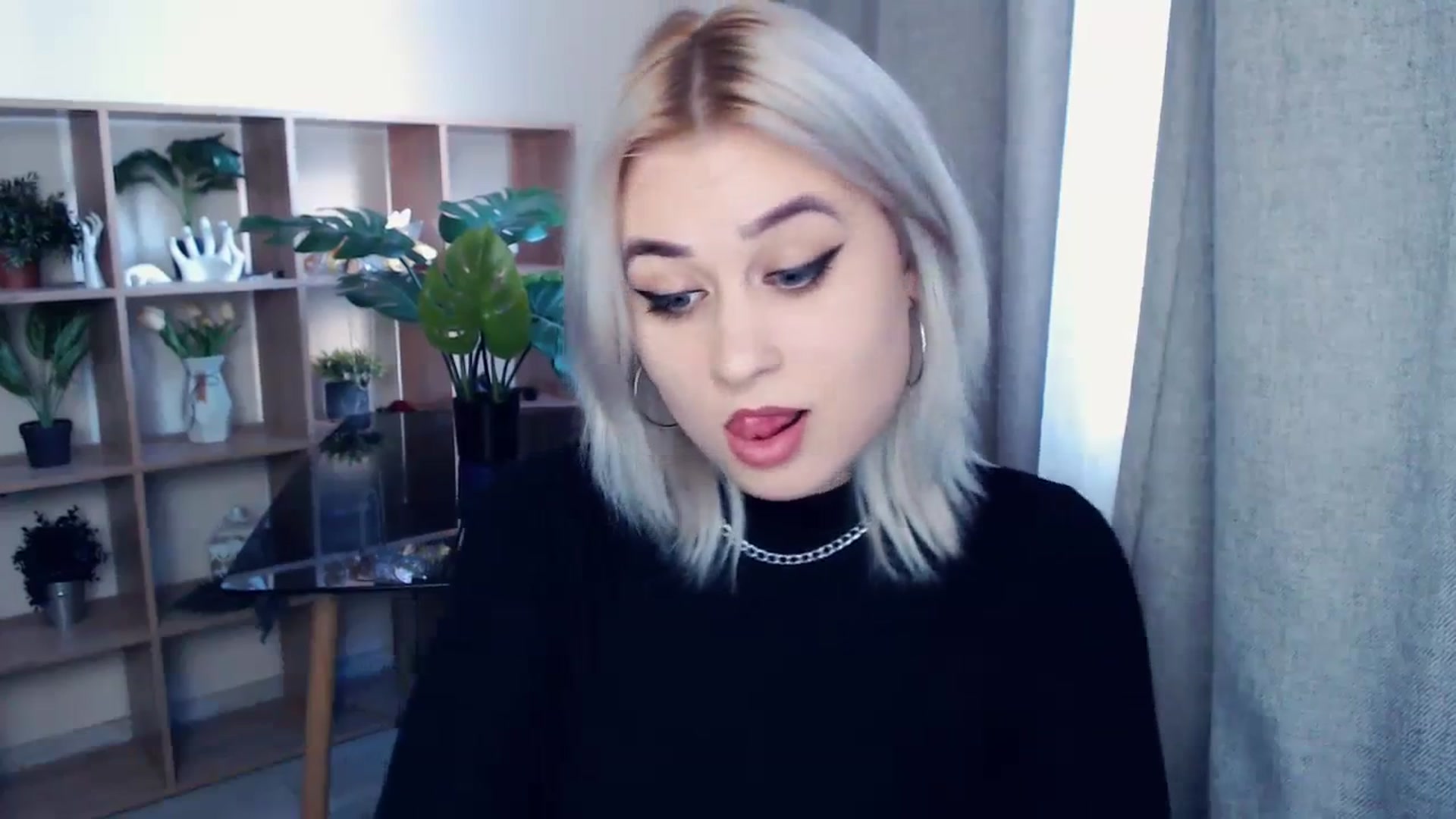 Gallery image thumbnail from Kukla_kolduna's myfreecams stream on, 02/29/2024, 14:43 image 13 of 20