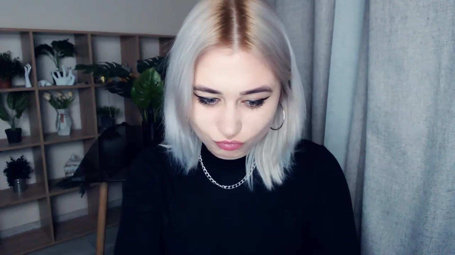 Gallery image thumbnail from Kukla_kolduna's myfreecams stream on, 02/29/2024, 16:54 image 8 of 20