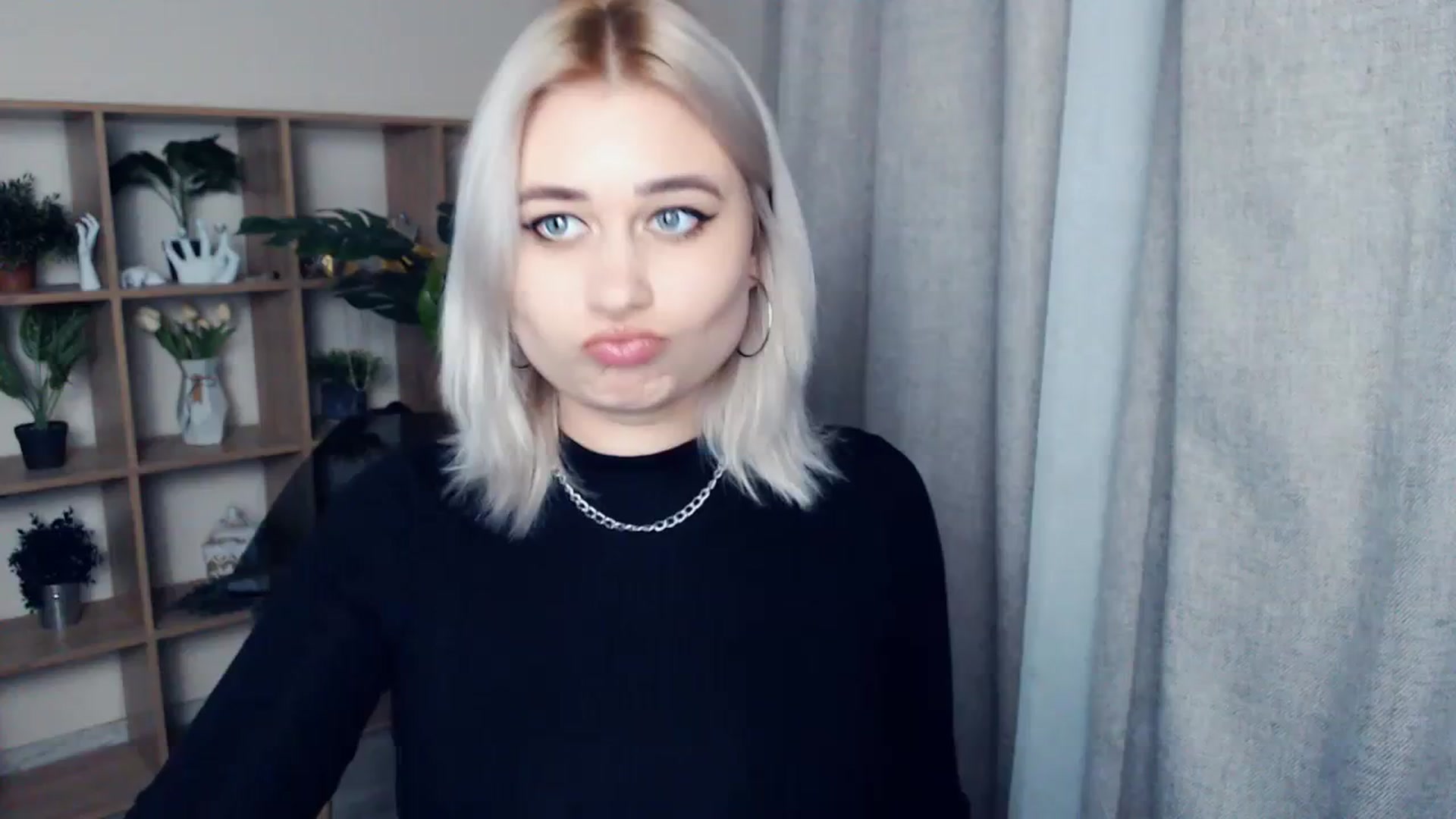 Gallery image thumbnail from Kukla_kolduna's myfreecams stream on, 02/29/2024, 16:54 image 1 of 20