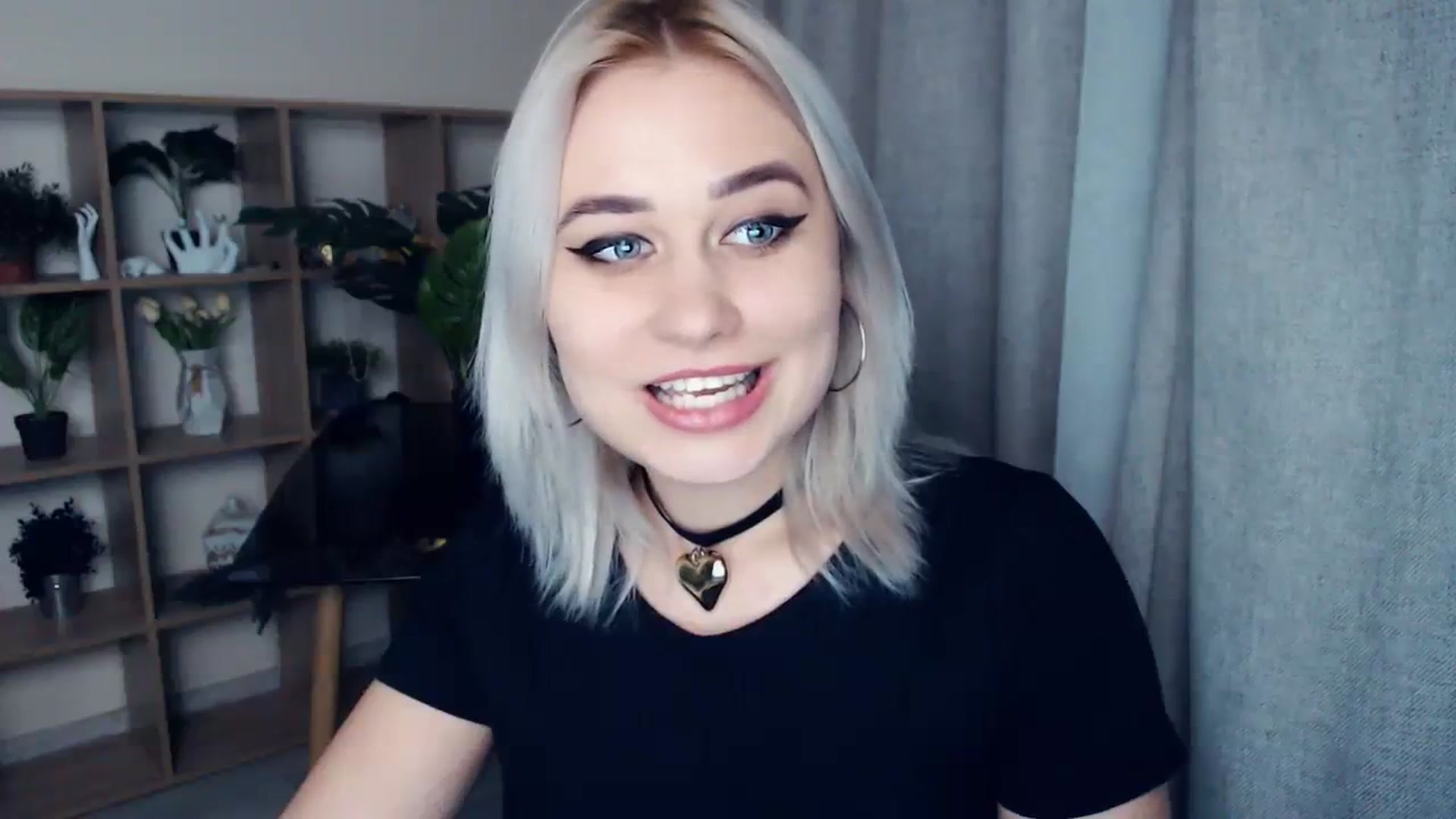 Gallery image thumbnail from Kukla_kolduna's myfreecams stream on, 02/29/2024, 18:32 image 4 of 20